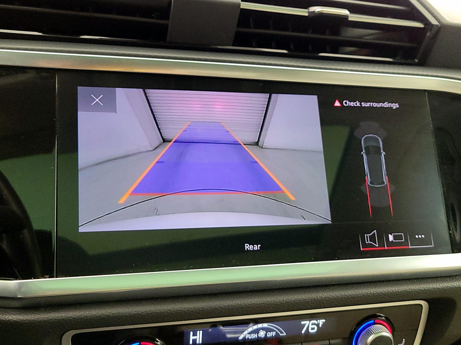 Thumbnail: 2023 Audi Q3 - 14