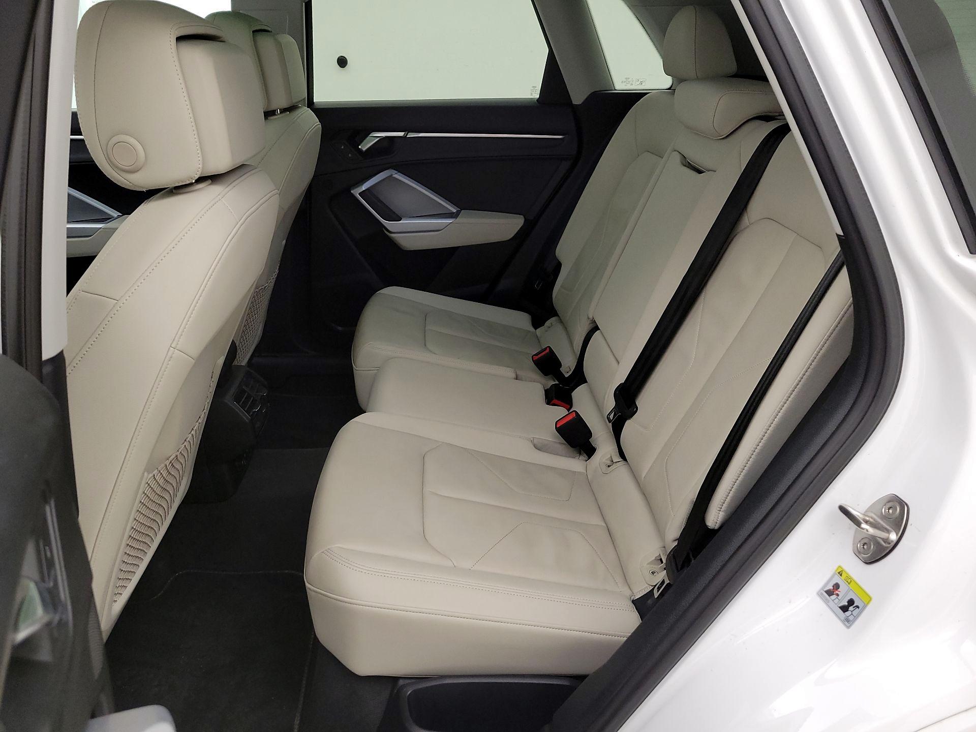 Thumbnail: 2023 Audi Q3 - 20