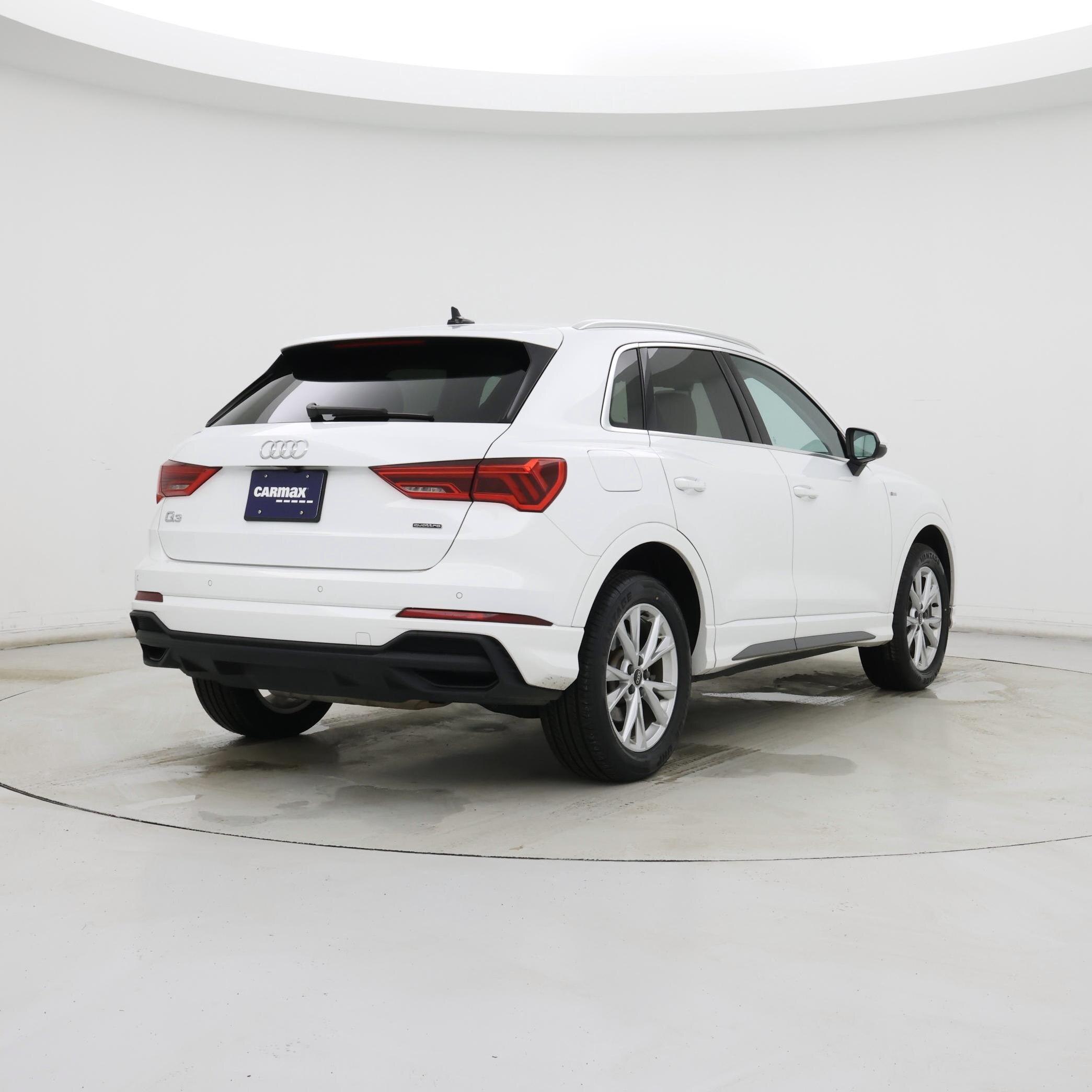 Thumbnail: 2023 Audi Q3 - 8