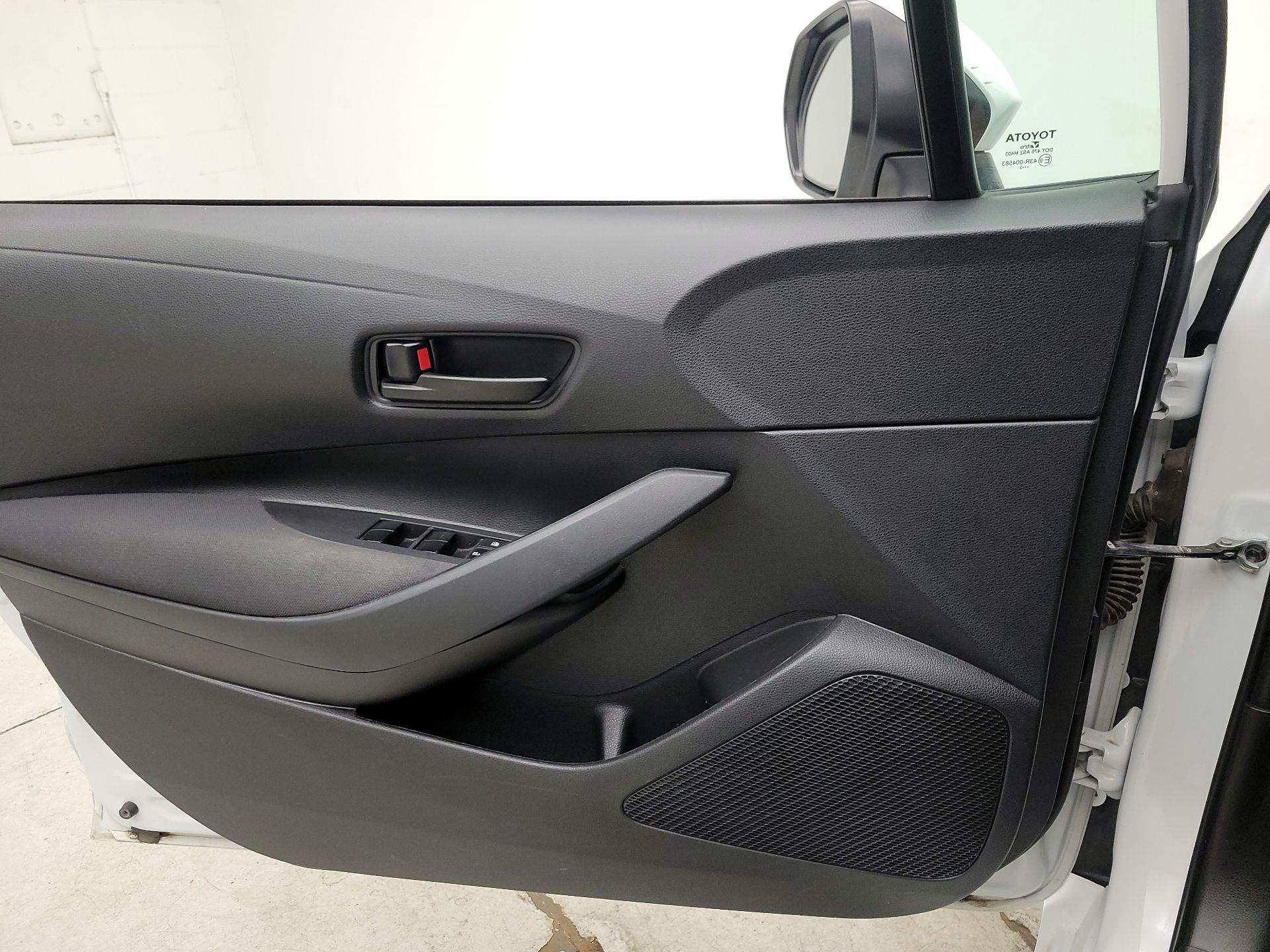 Thumbnail: 2023 Toyota Corolla - 12