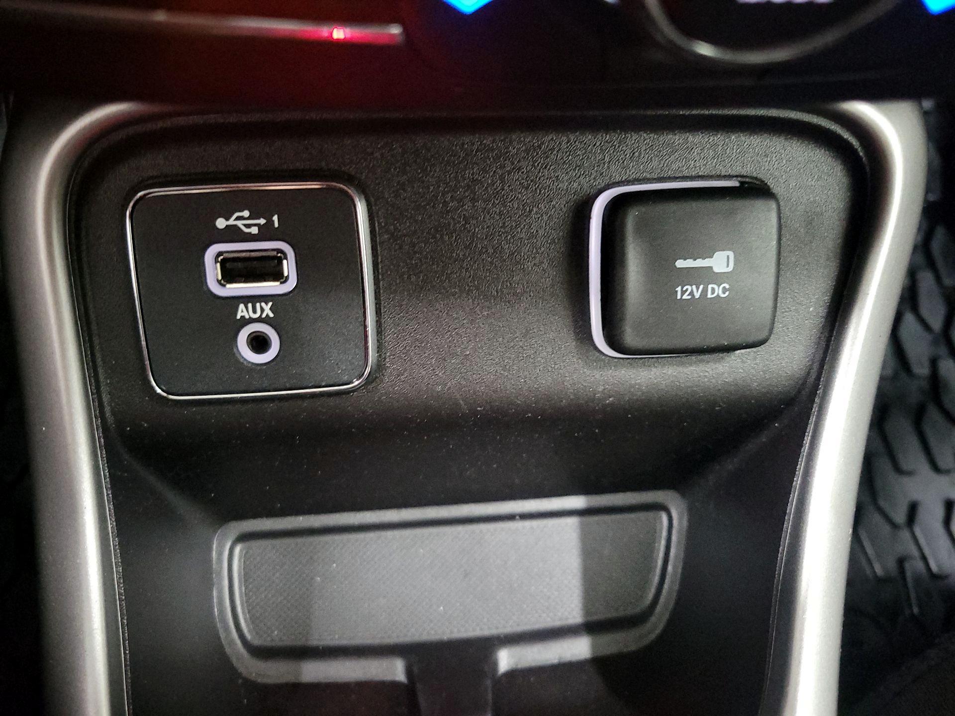 Thumbnail: 2020 Jeep Compass - 18