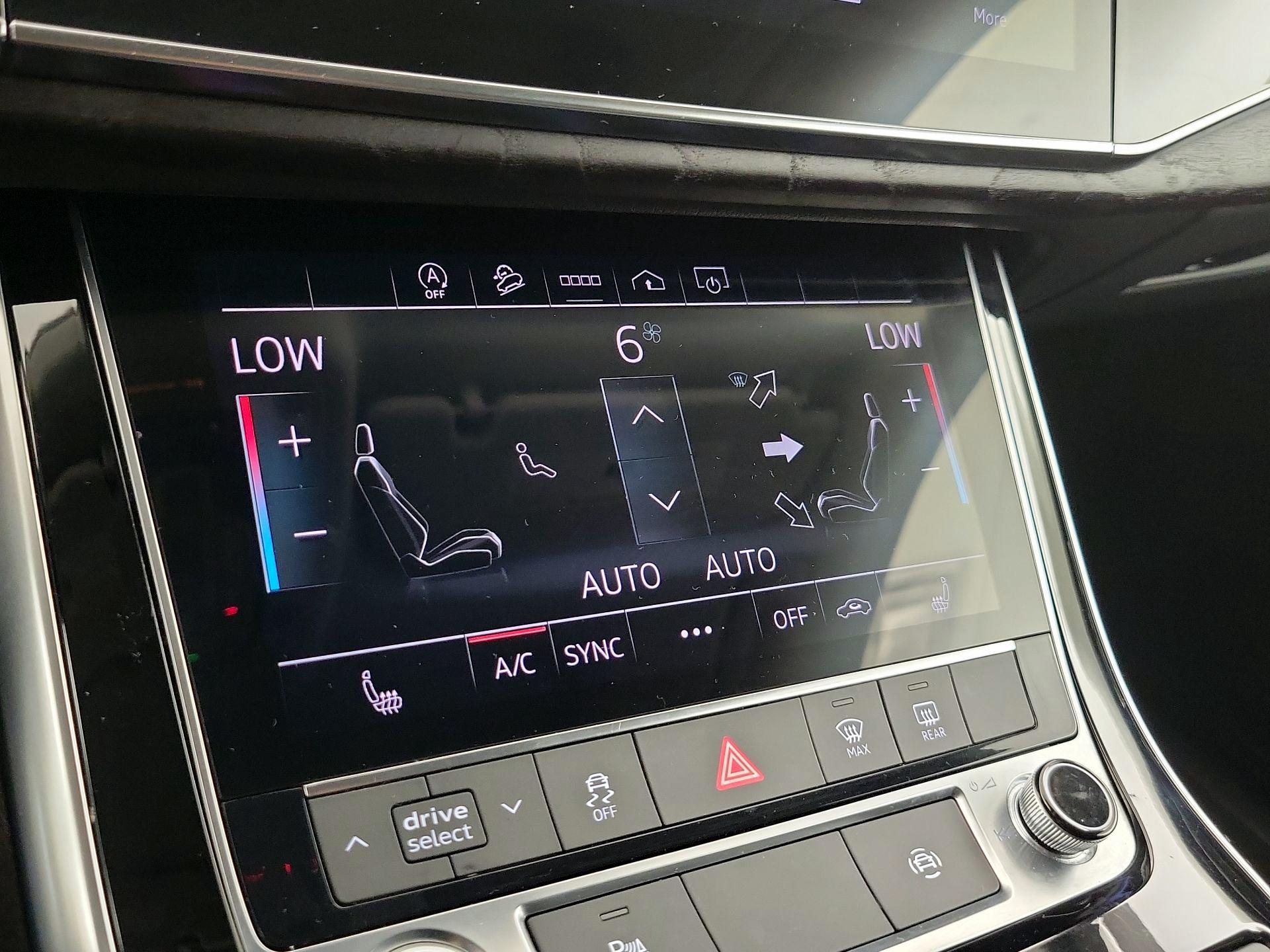 Thumbnail: 2022 Audi Q8 - 17