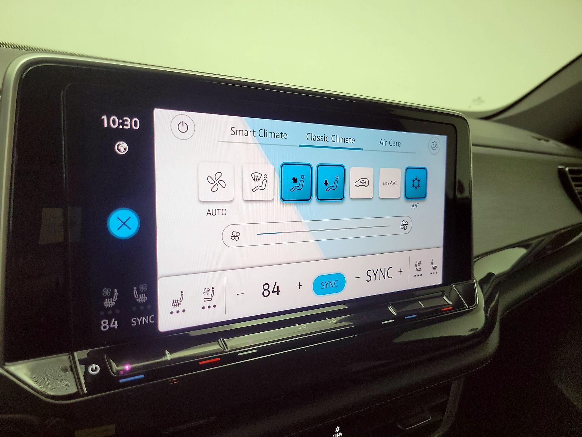 Thumbnail: 2025 Volkswagen Atlas - 16