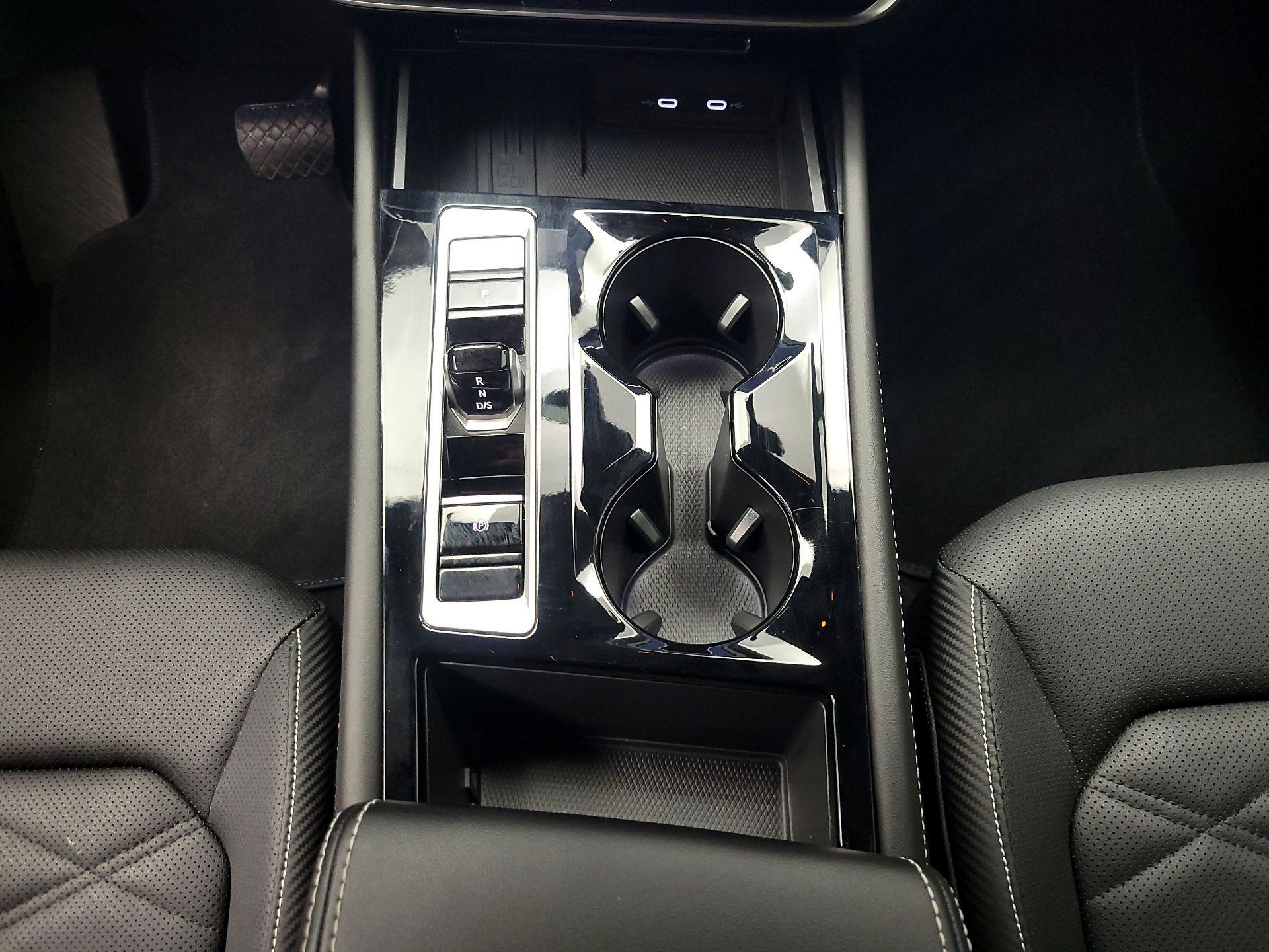 Thumbnail: 2025 Volkswagen Atlas - 17