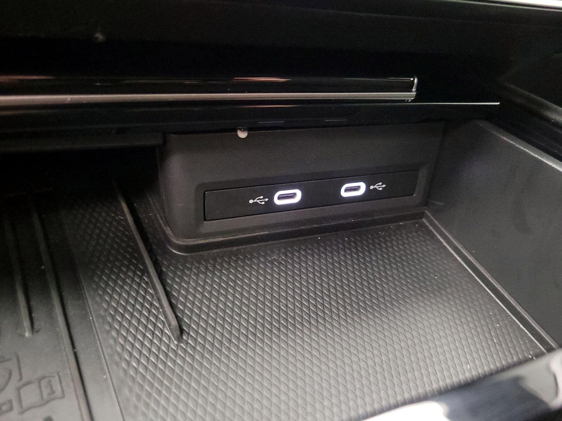 Thumbnail: 2025 Volkswagen Atlas - 18