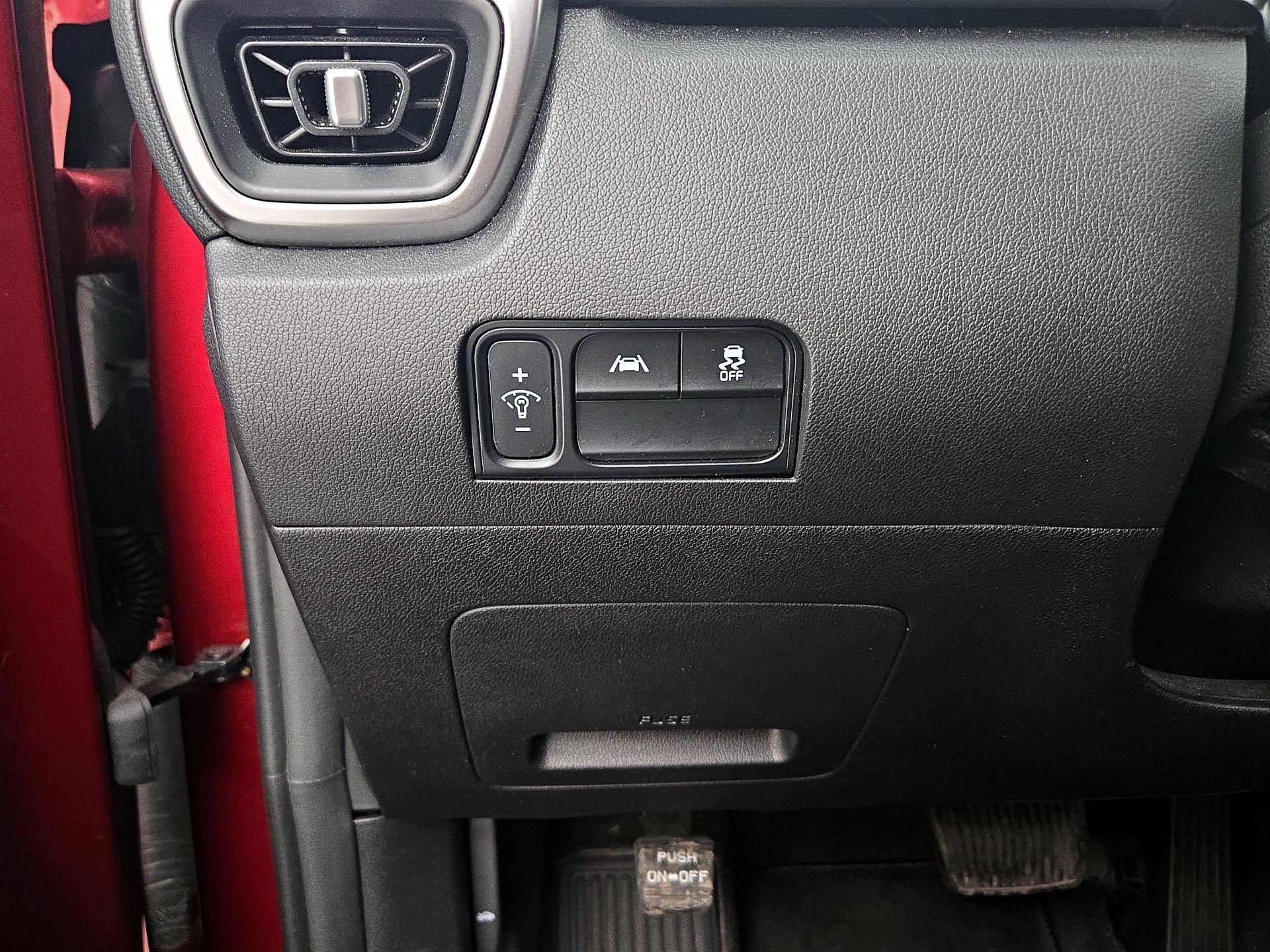 Thumbnail: 2022 Kia Sorento - 13