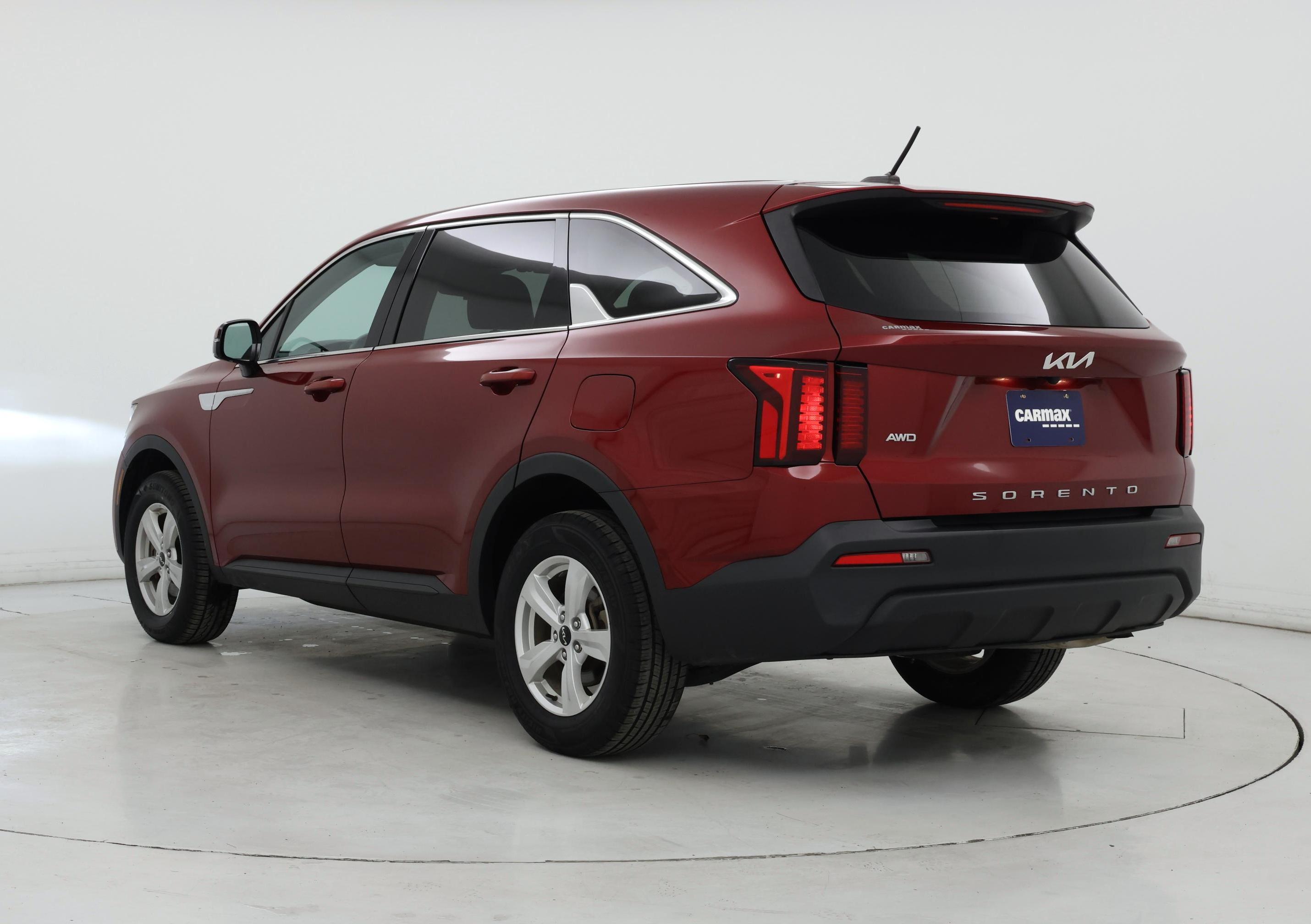 Thumbnail: 2022 Kia Sorento - 2