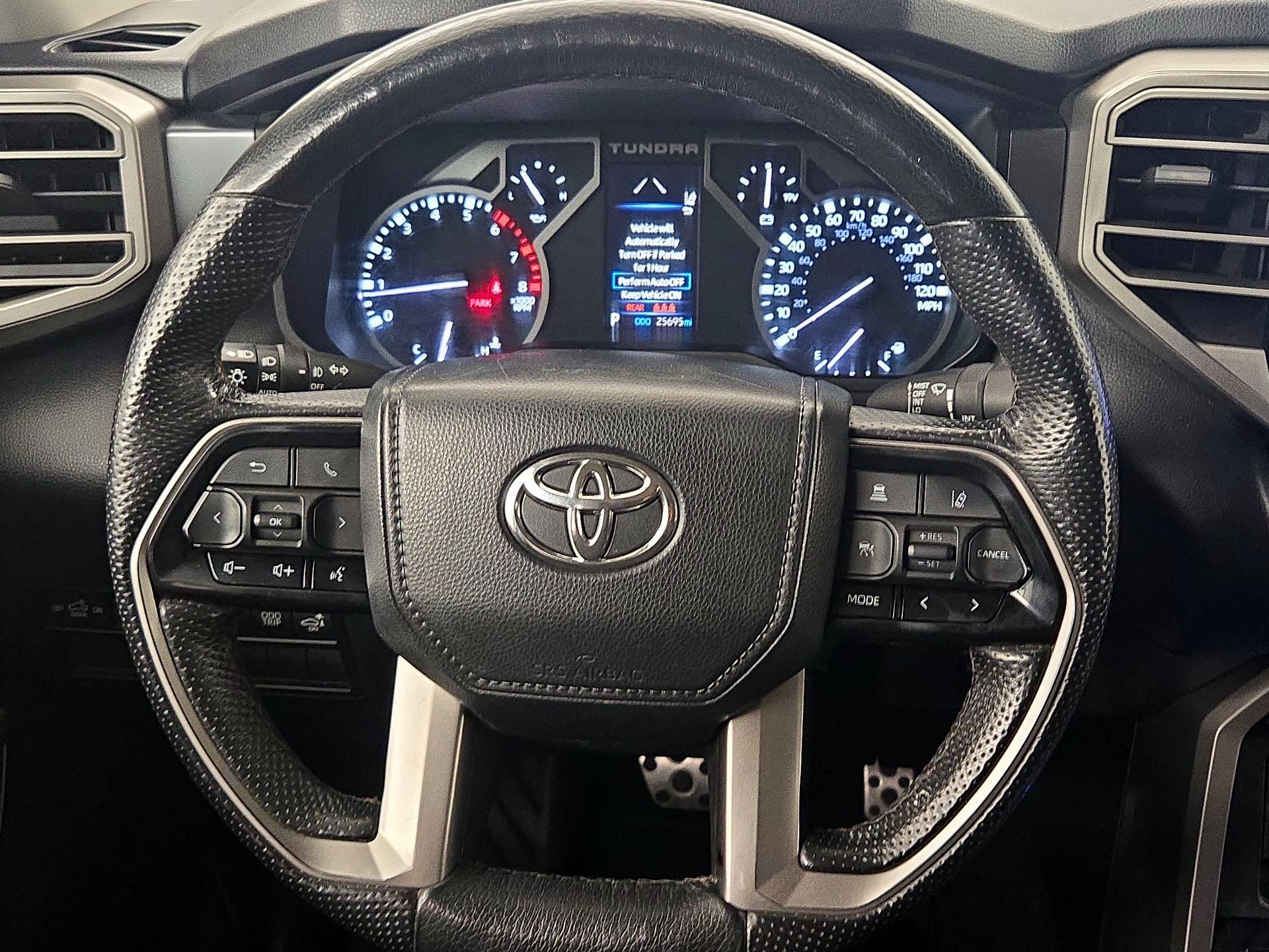 Thumbnail: 2022 Toyota Tundra - 10