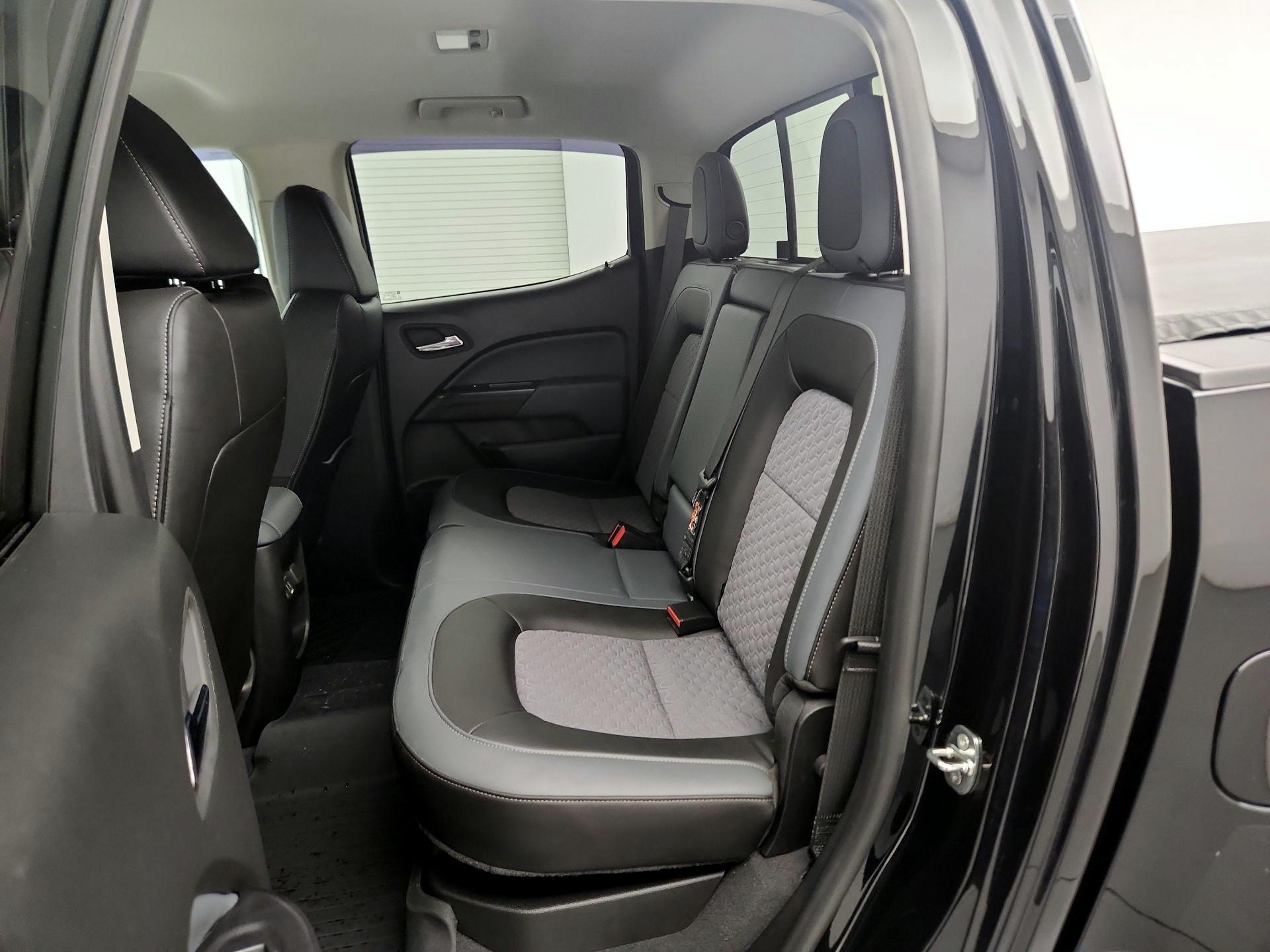 Thumbnail: 2022 Chevrolet Colorado - 18