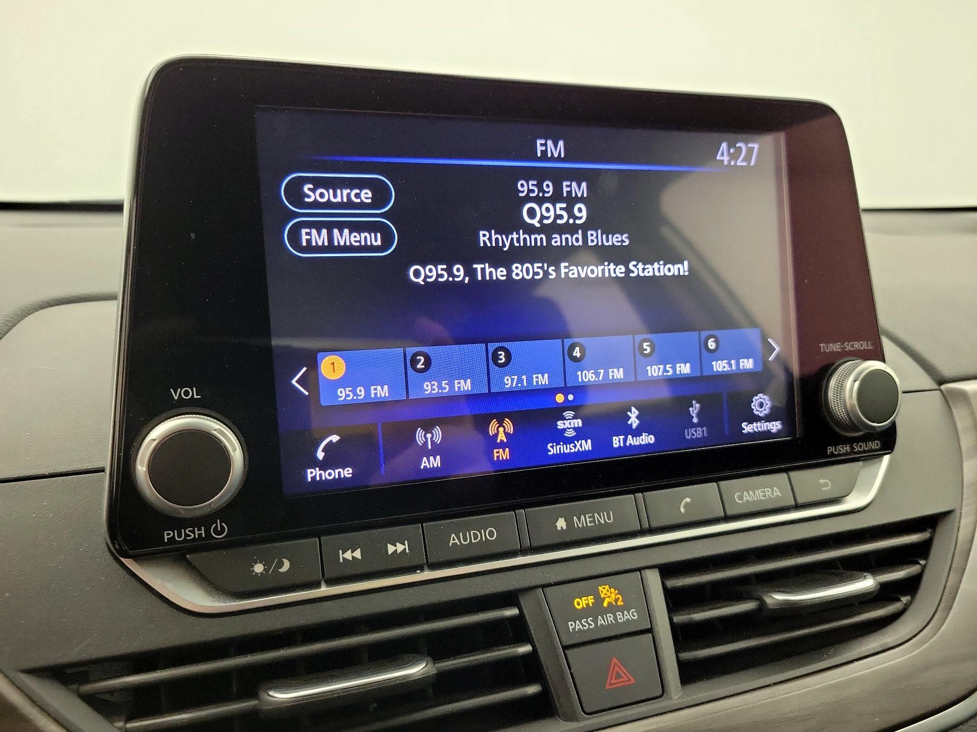 Thumbnail: 2023 Nissan Altima - 15