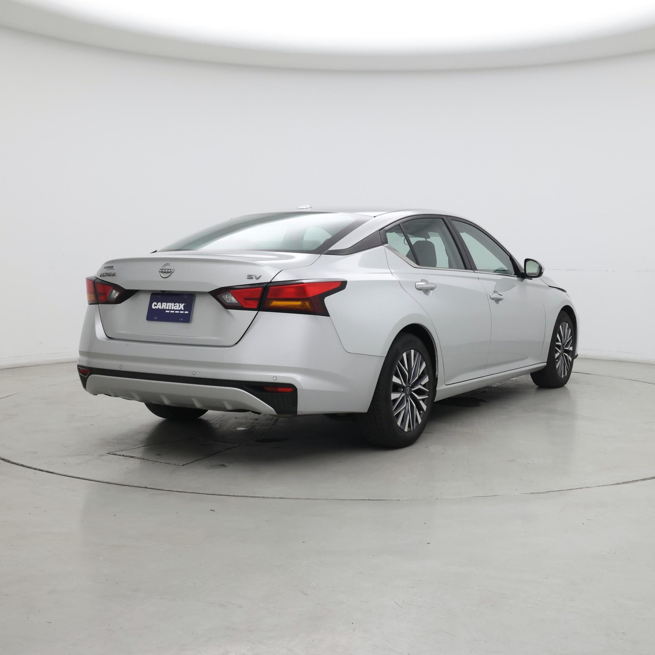 Thumbnail: 2023 Nissan Altima - 8