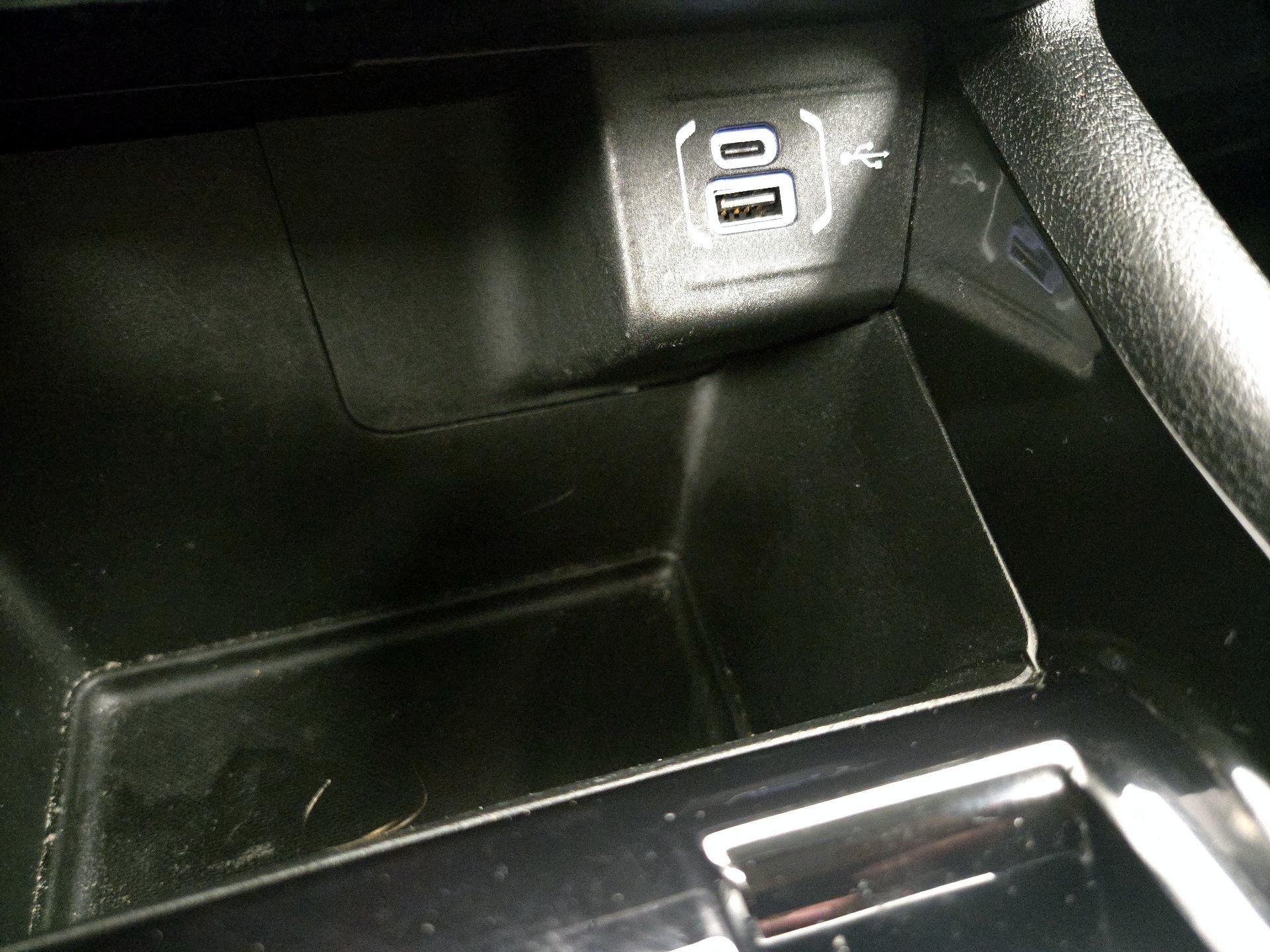 Thumbnail: 2022 Jeep Compass - 18