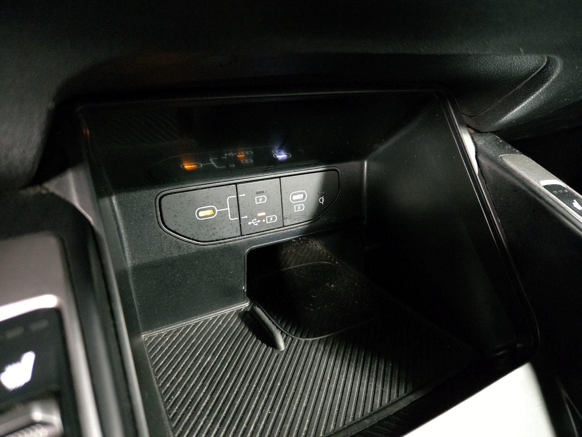 Thumbnail: 2024 Kia Sorento - 19