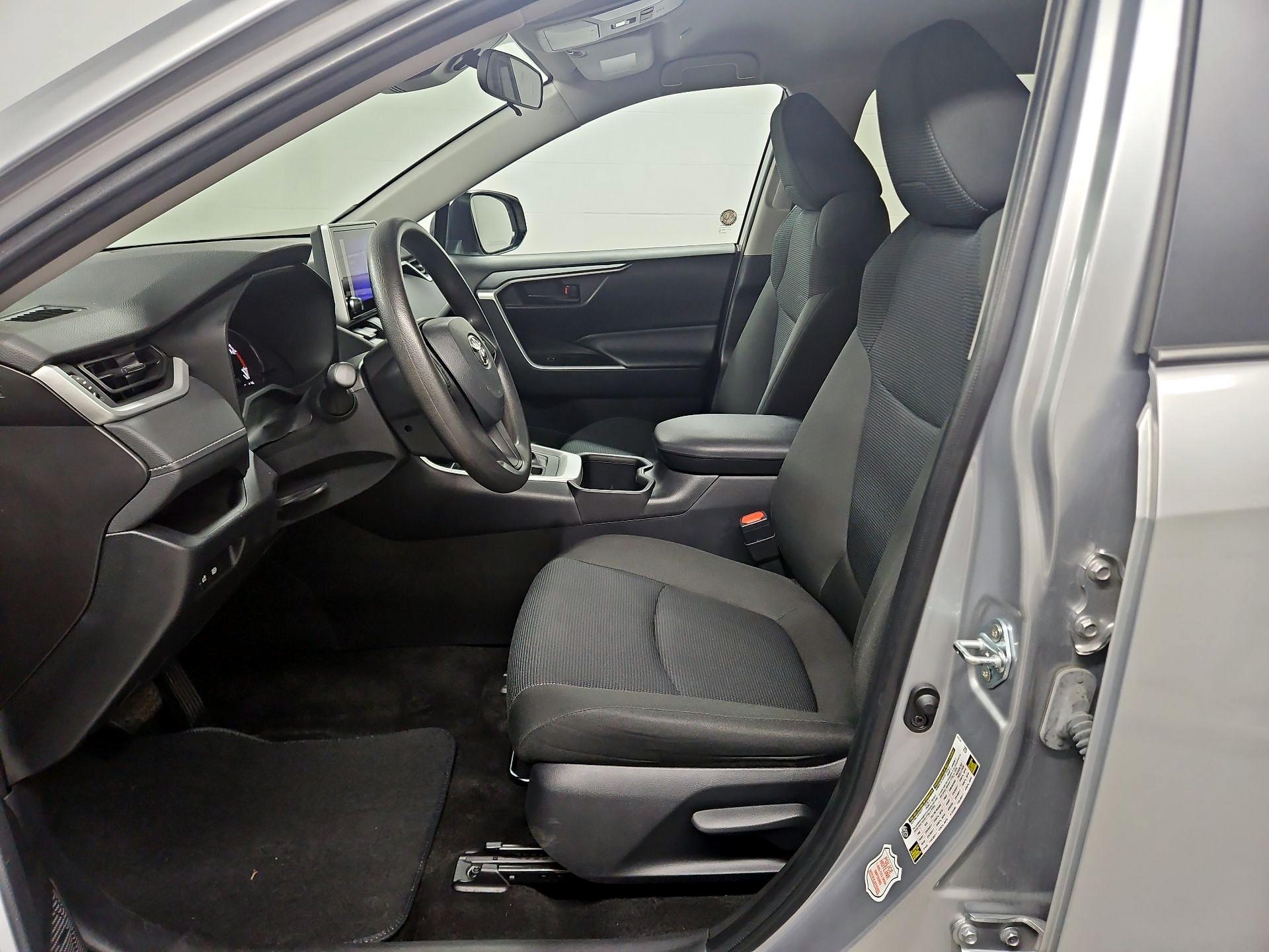 Thumbnail: 2024 Toyota RAV4 - 11