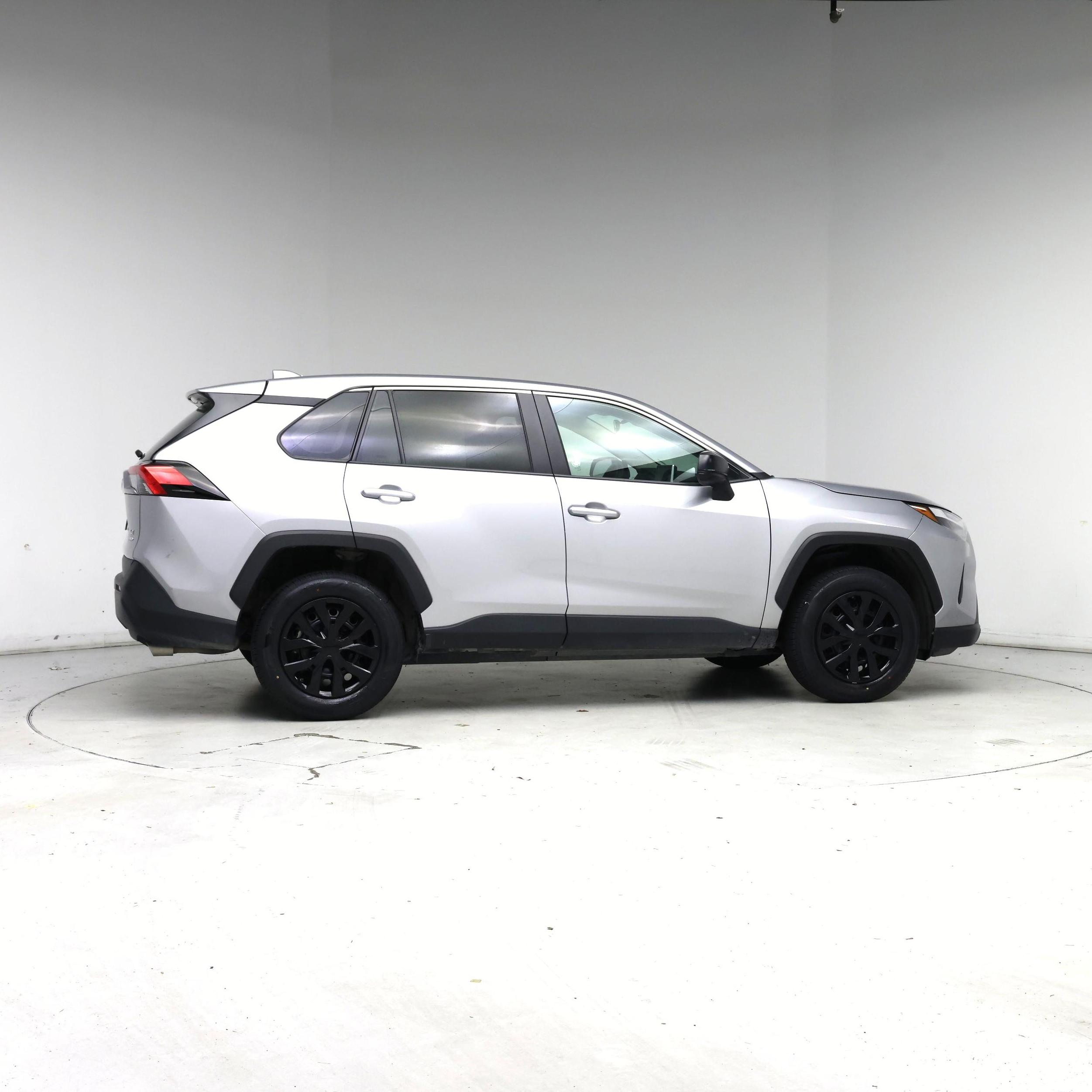 Thumbnail: 2024 Toyota RAV4 - 7