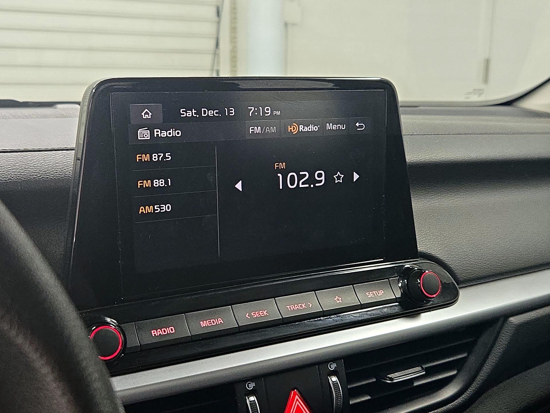 Thumbnail: 2024 Kia Forte - 15