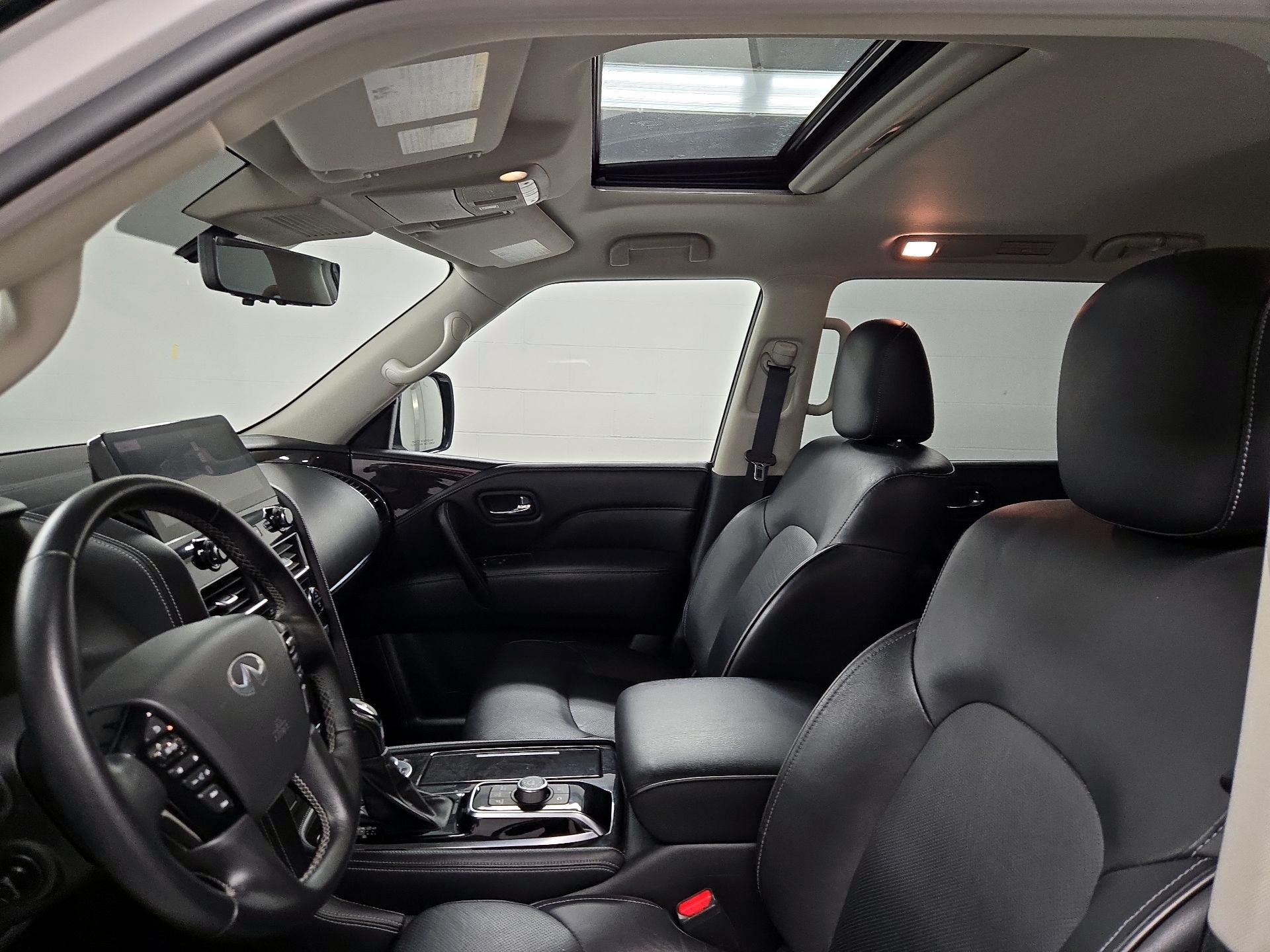 Thumbnail: 2024 INFINITI QX80 - 20