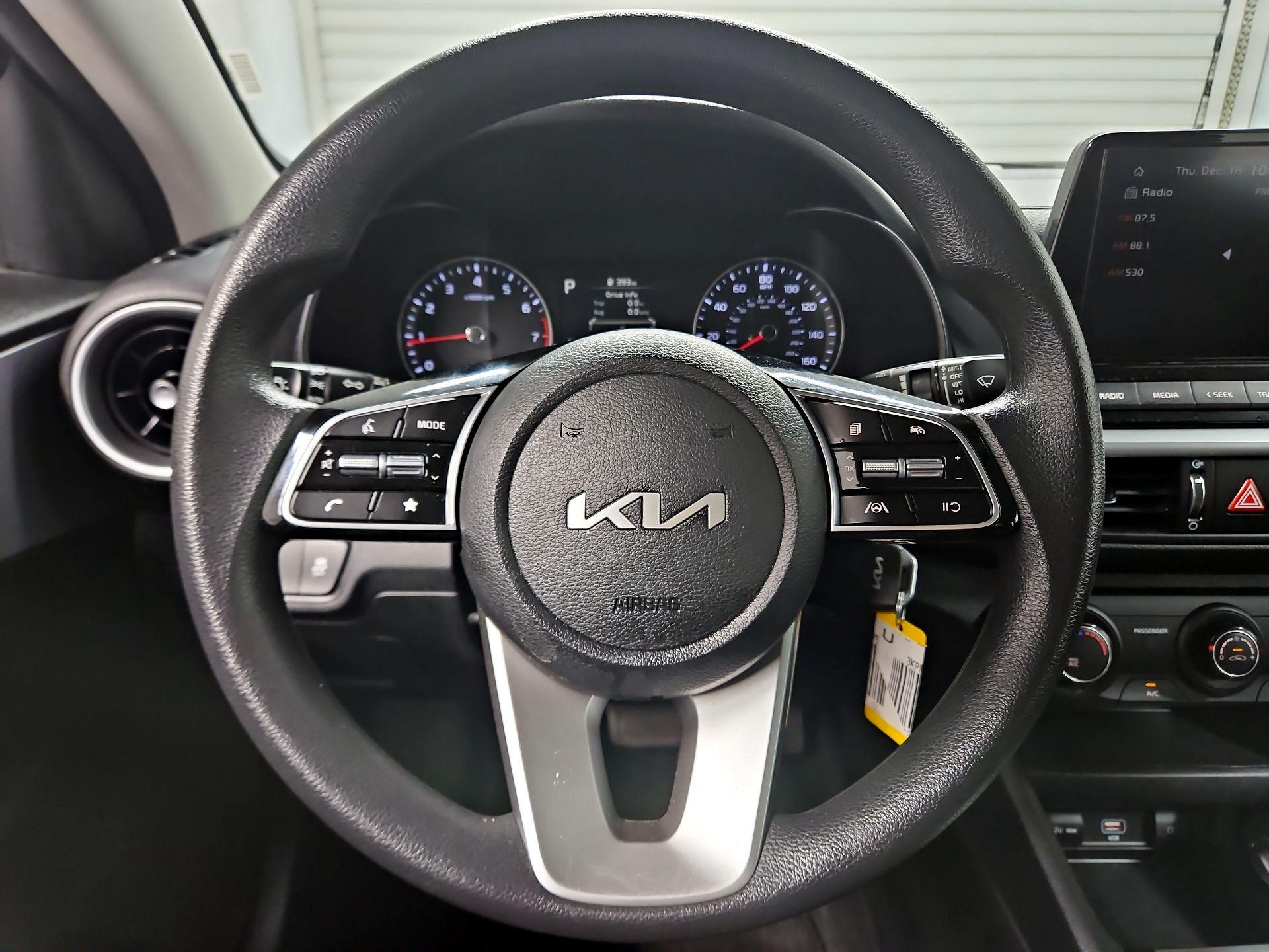 Thumbnail: 2024 Kia Forte - 10