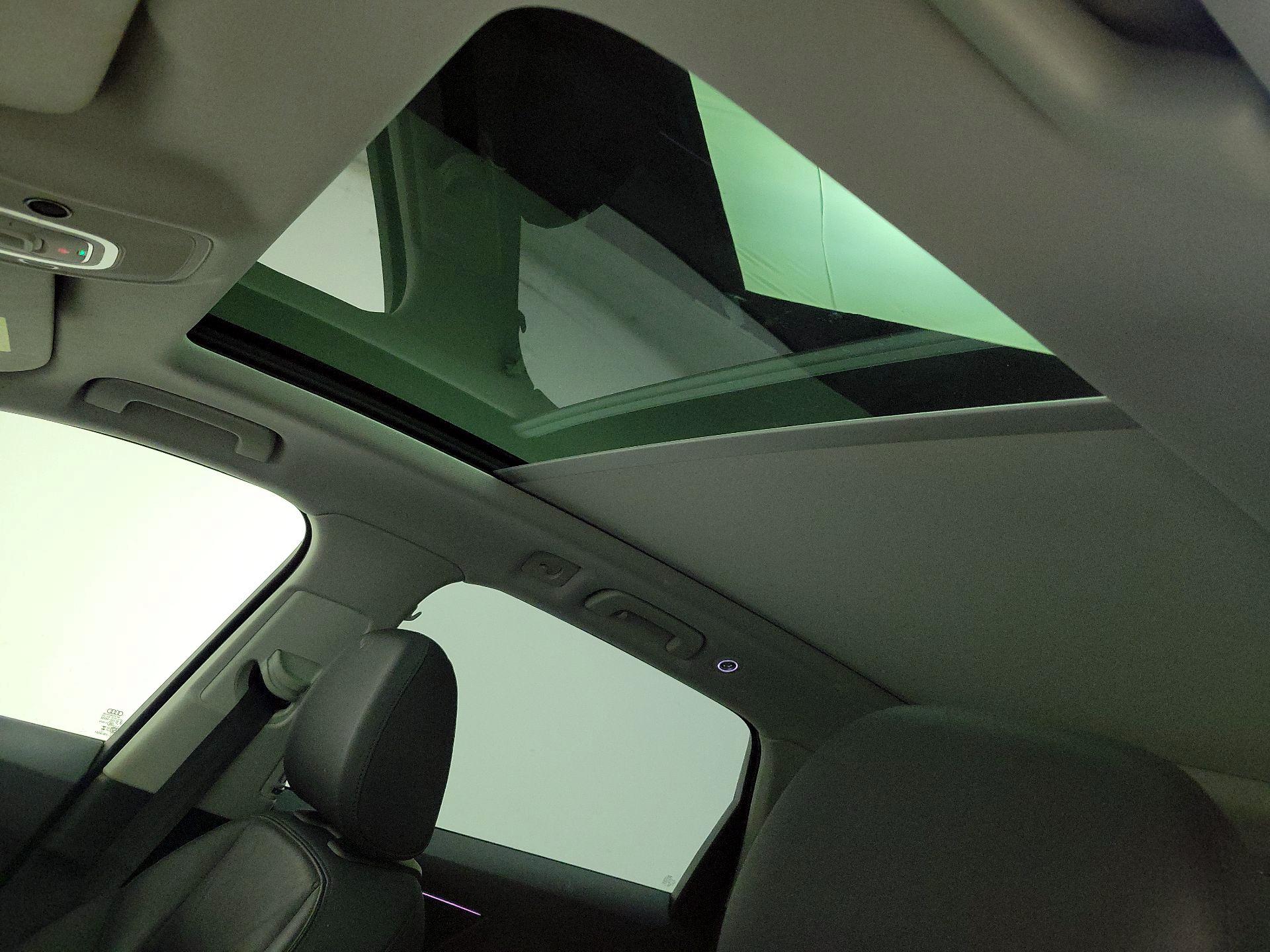 Thumbnail: 2024 Audi Q7 - 20