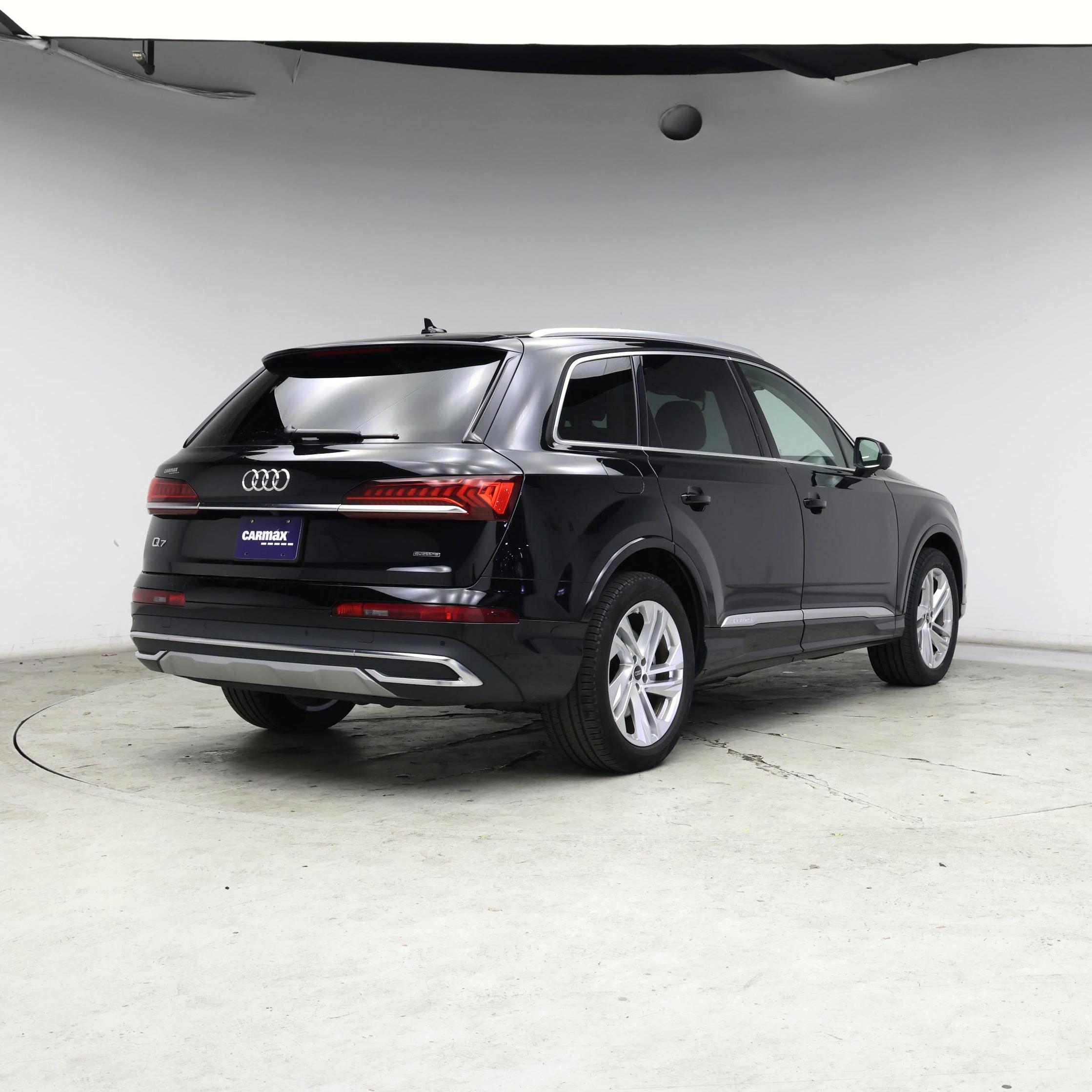 Thumbnail: 2024 Audi Q7 - 8