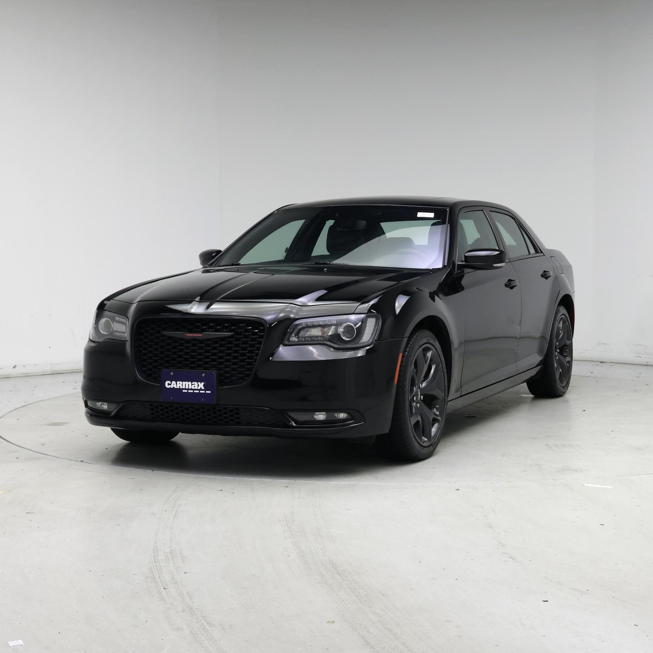 Thumbnail: 2023 Chrysler 300 - 4