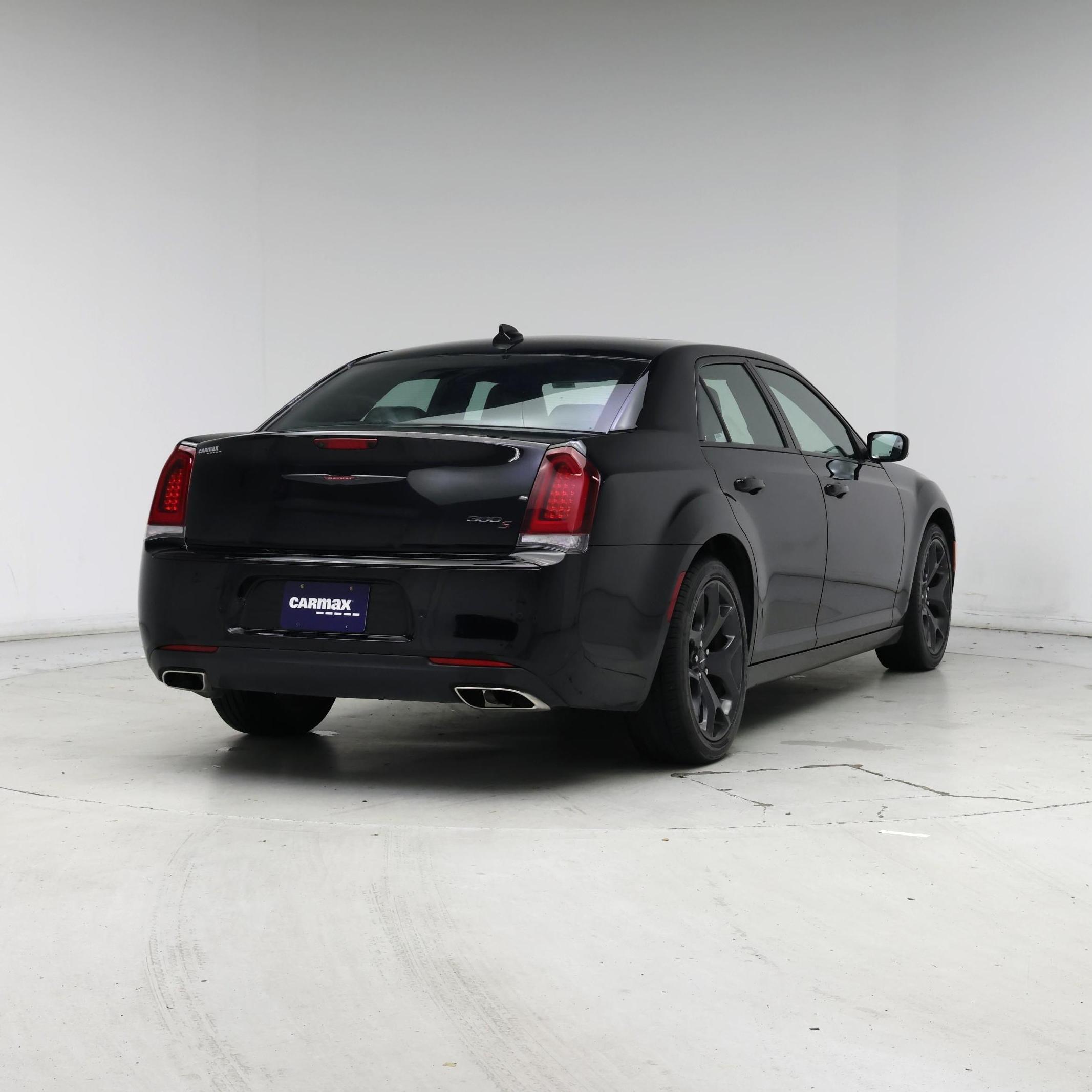 Thumbnail: 2023 Chrysler 300 - 8