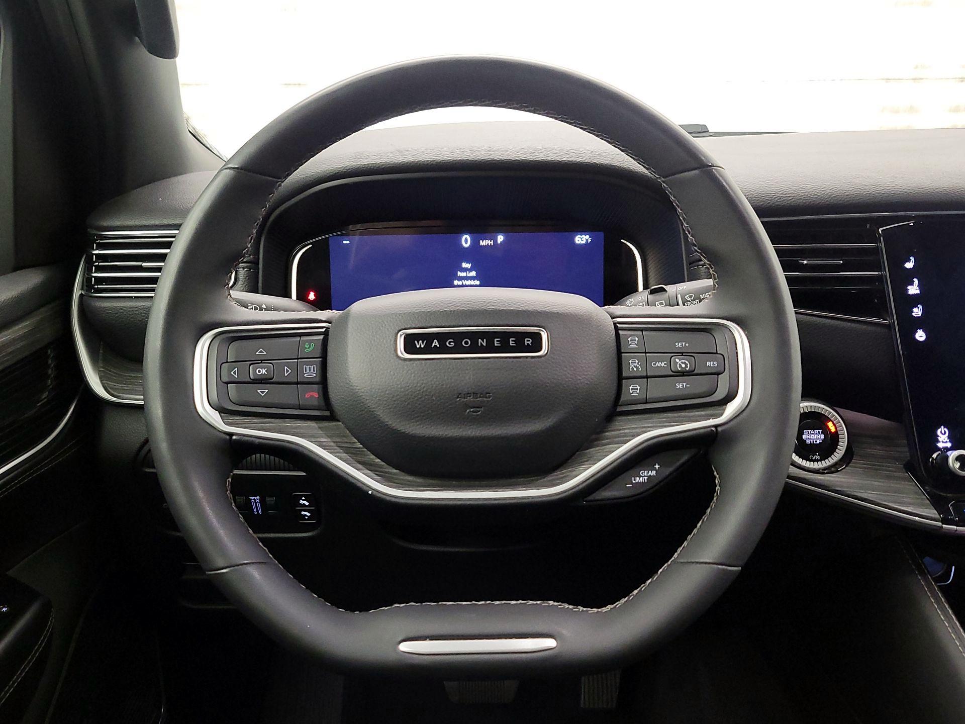 Thumbnail: 2024 Jeep Wagoneer - 10