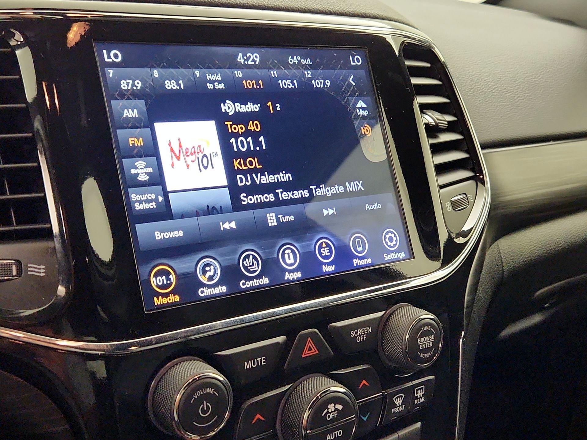 Thumbnail: 2021 Jeep Grand Cherokee - 16