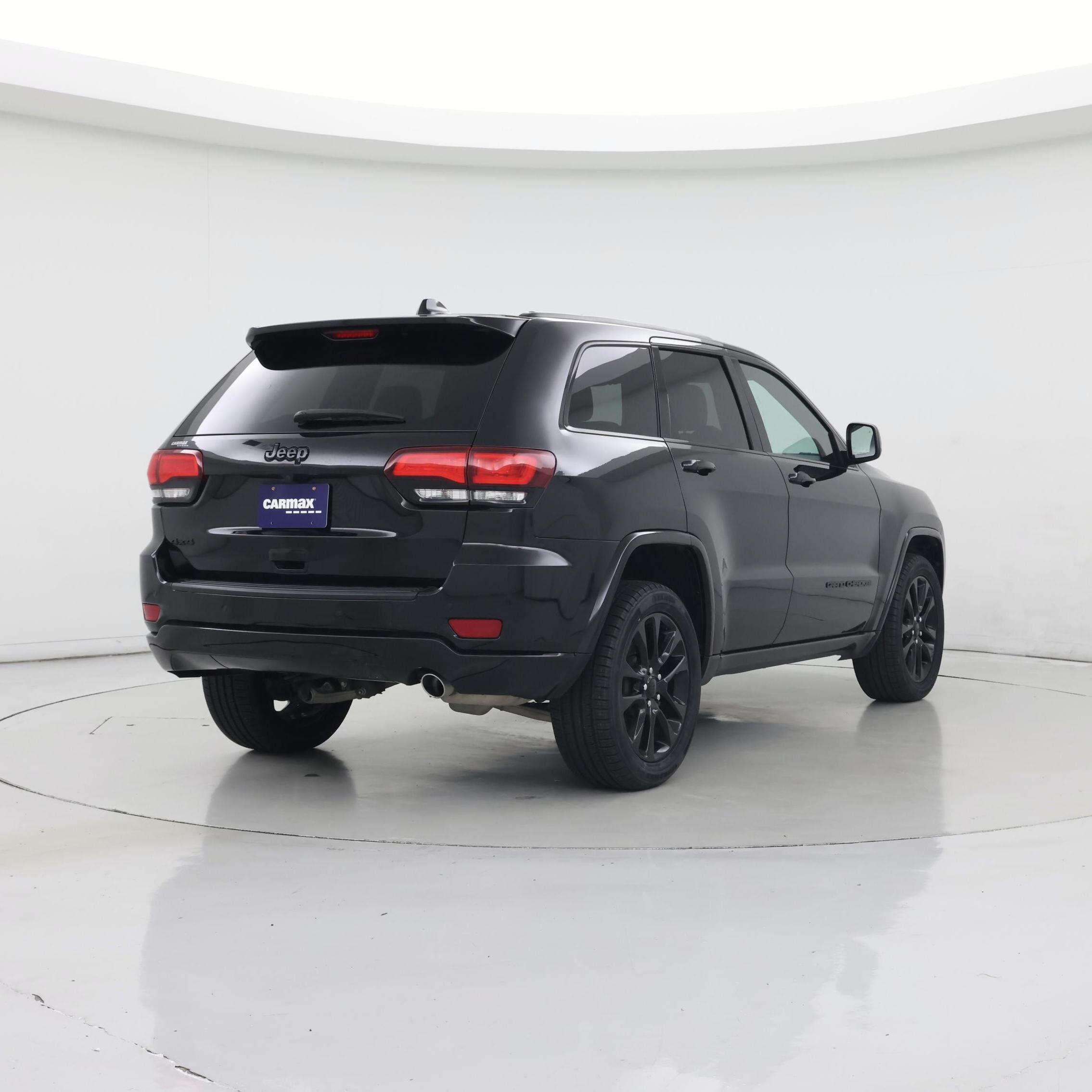 Thumbnail: 2021 Jeep Grand Cherokee - 8