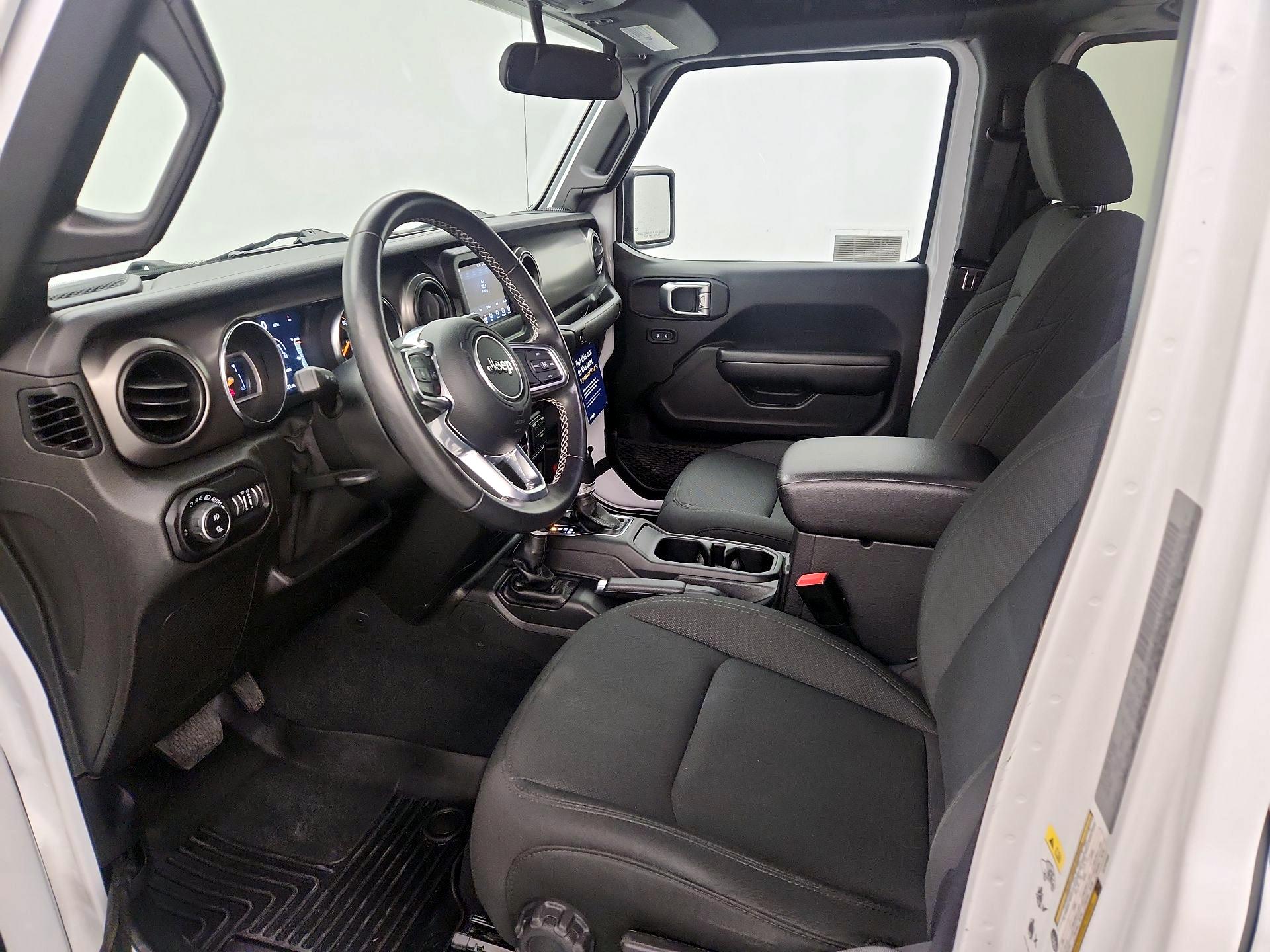 Thumbnail: 2020 Jeep Gladiator - 11