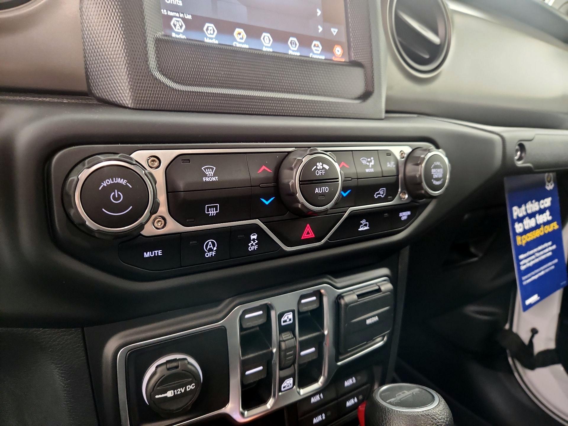 Thumbnail: 2020 Jeep Gladiator - 16