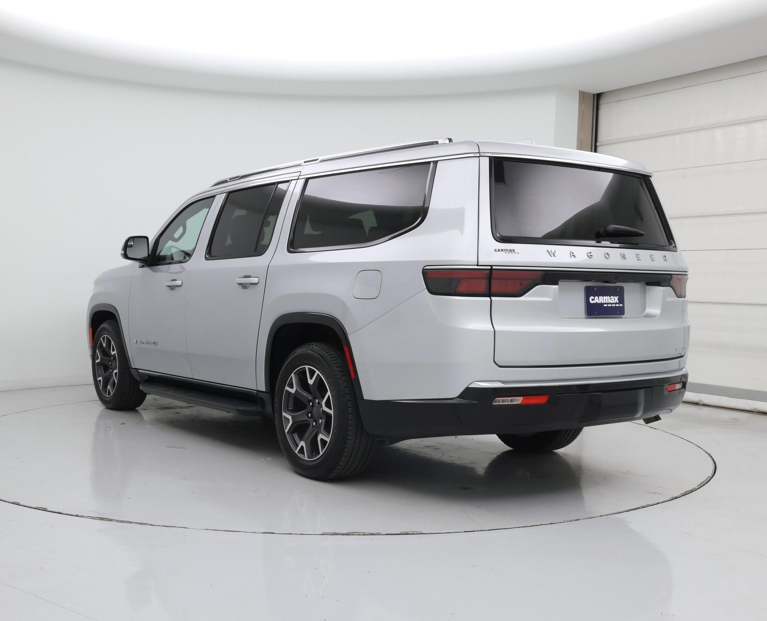 Thumbnail: 2023 Jeep Wagoneer - 2