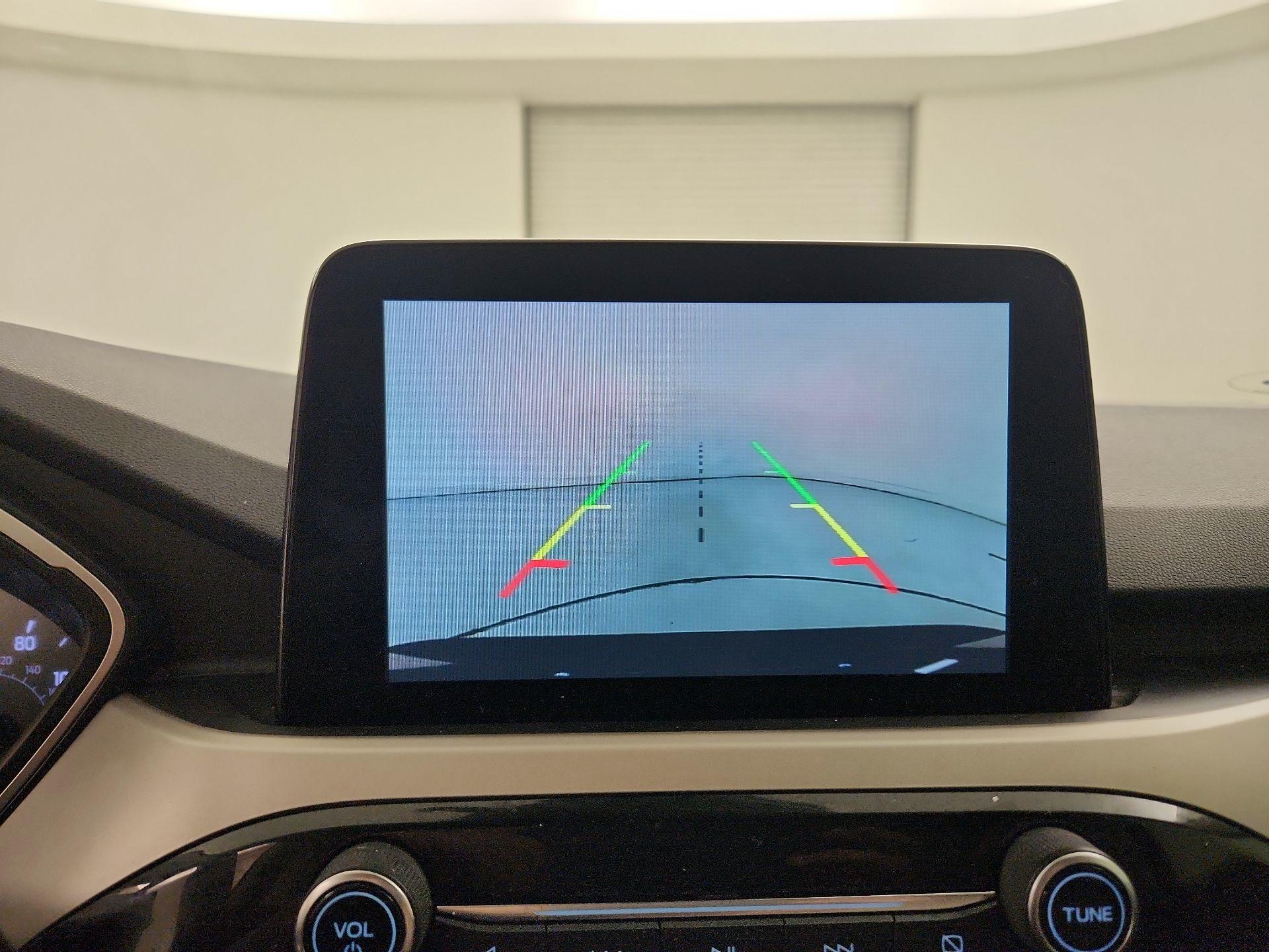 Thumbnail: 2020 Ford Escape - 14