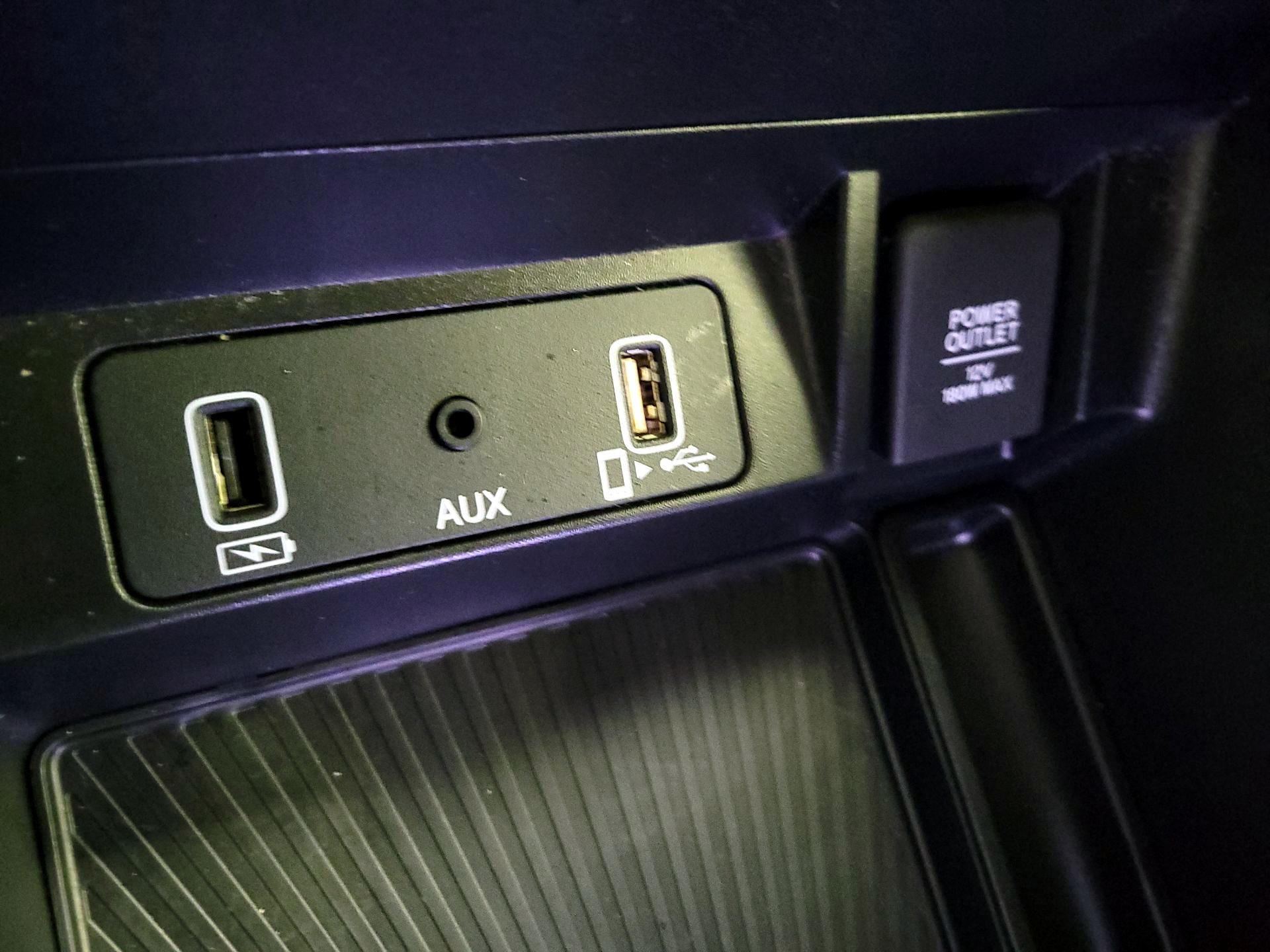 Thumbnail: 2022 Acura TLX - 18