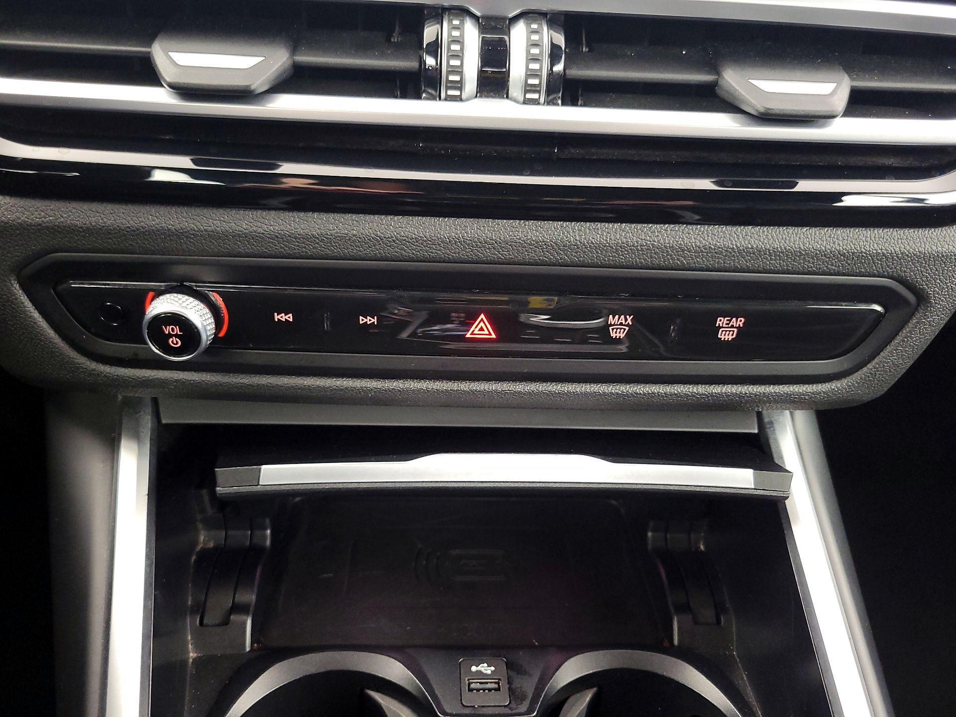 Thumbnail: 2024 BMW 4 Series - 17