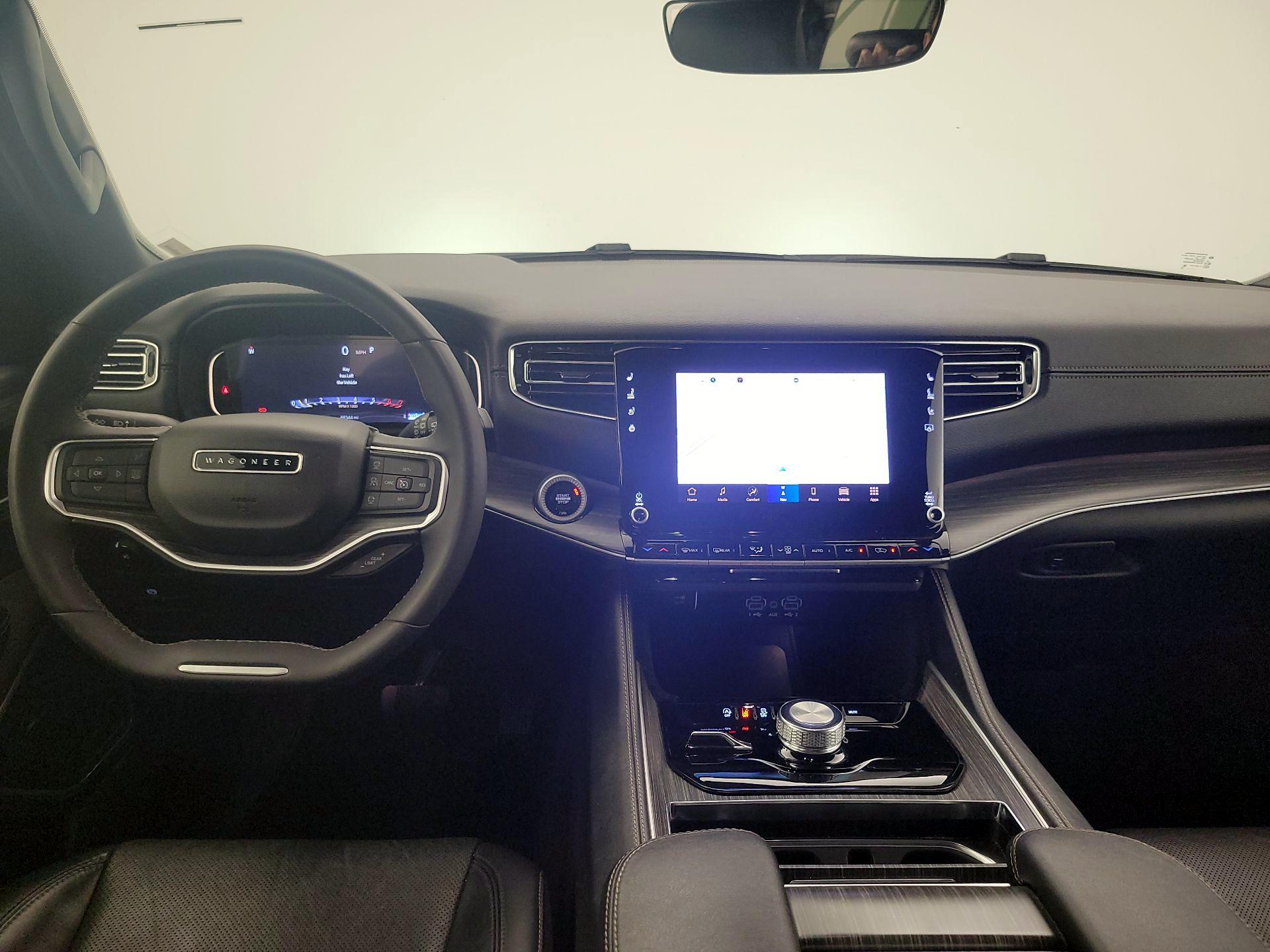 Thumbnail: 2024 Jeep Wagoneer - 9