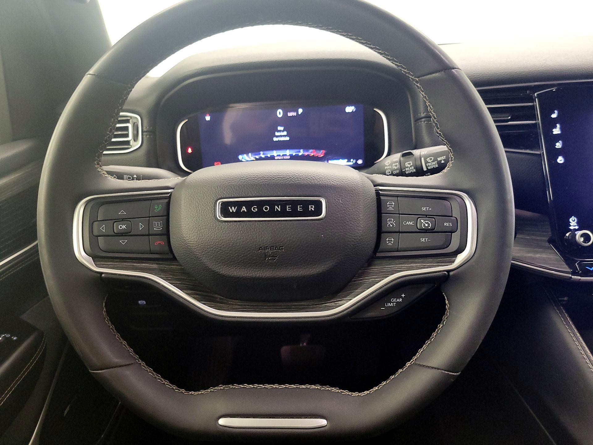 Thumbnail: 2024 Jeep Wagoneer - 10