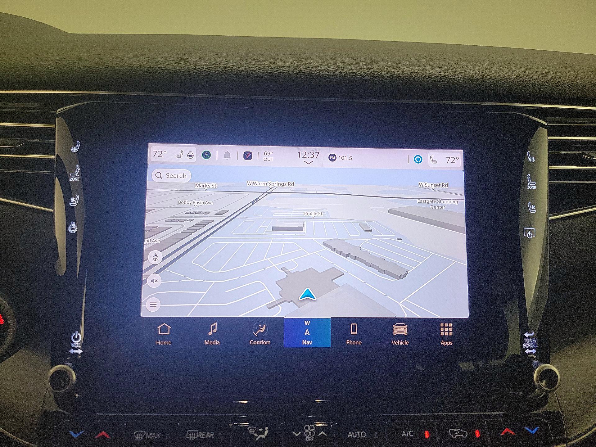 Thumbnail: 2024 Jeep Wagoneer - 14