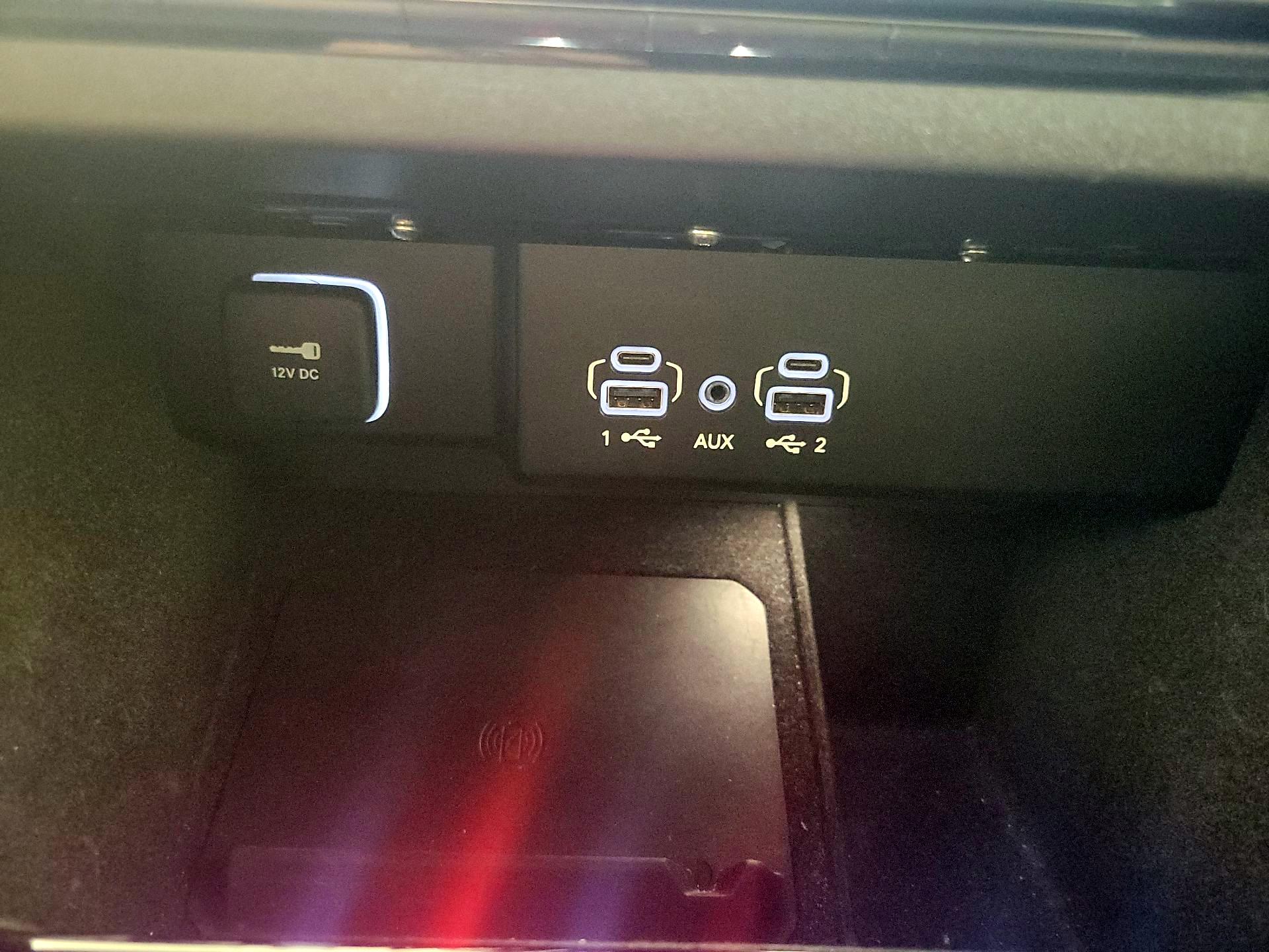 Thumbnail: 2024 Jeep Wagoneer - 19