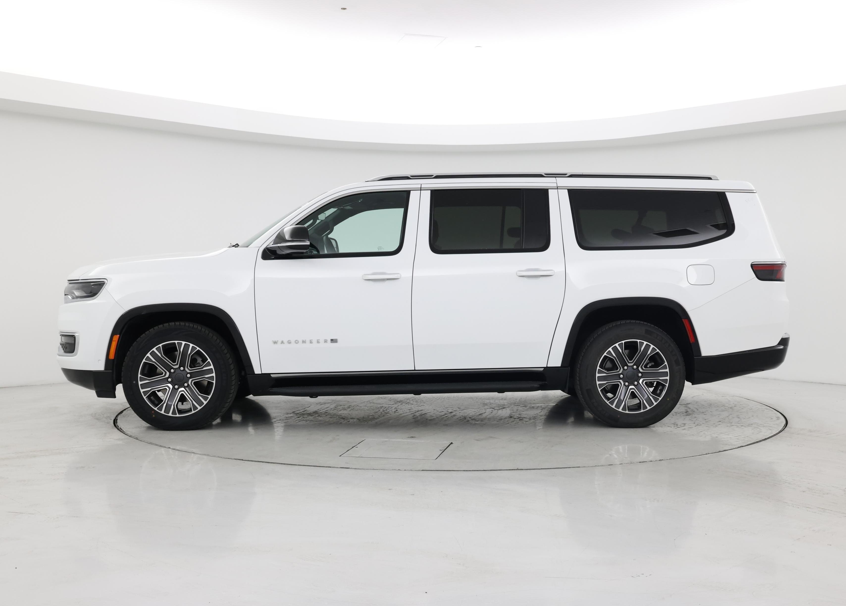 Thumbnail: 2024 Jeep Wagoneer - 3