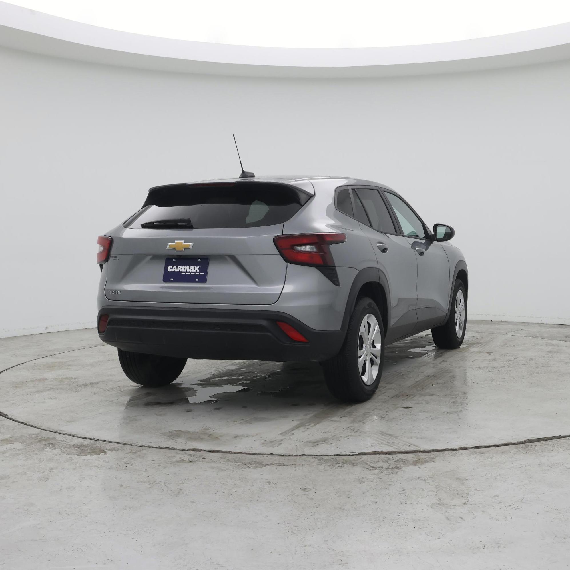 Thumbnail: 2024 Chevrolet Trax - 8