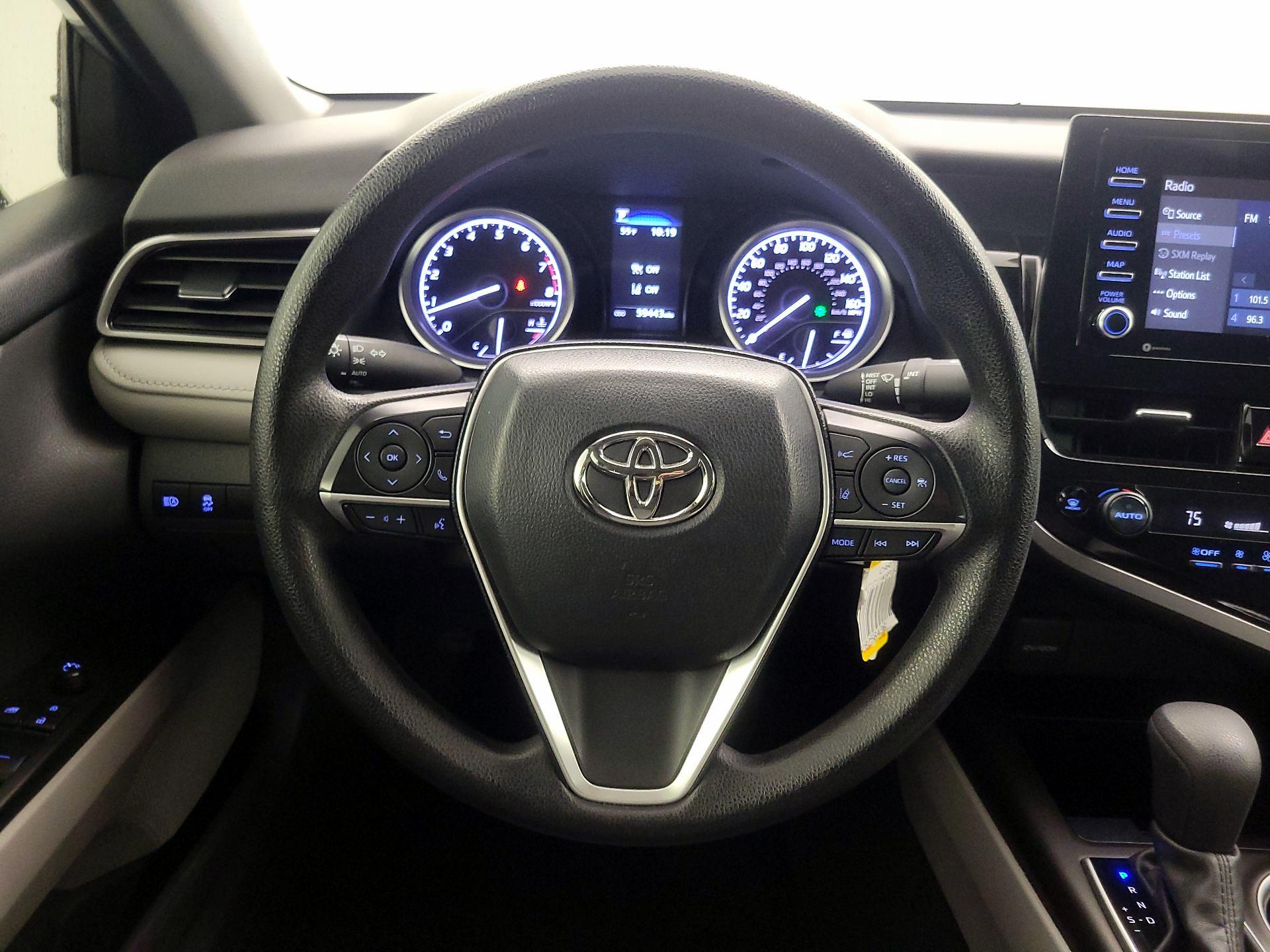 Thumbnail: 2023 Toyota Camry - 10