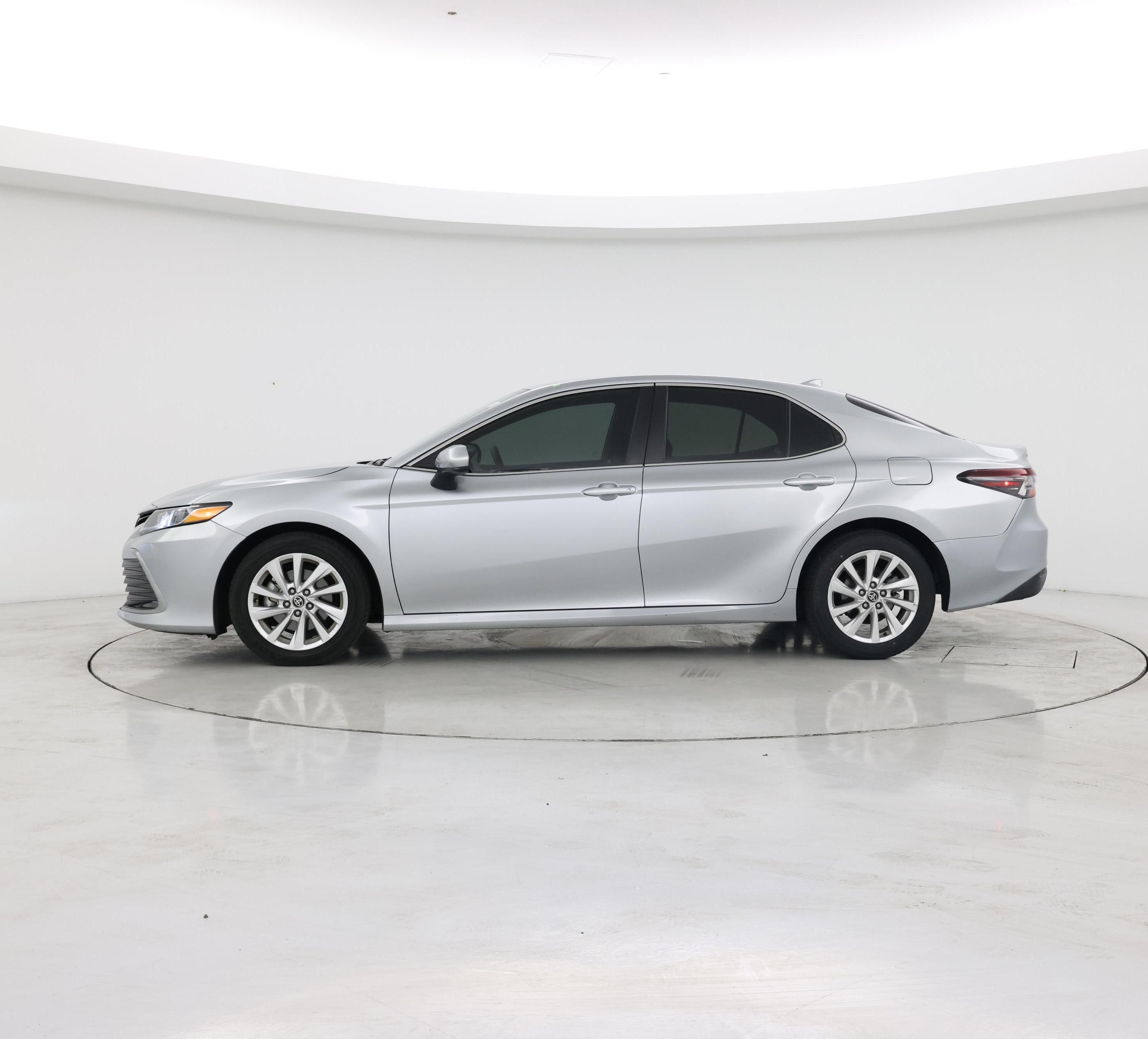 Thumbnail: 2023 Toyota Camry - 3