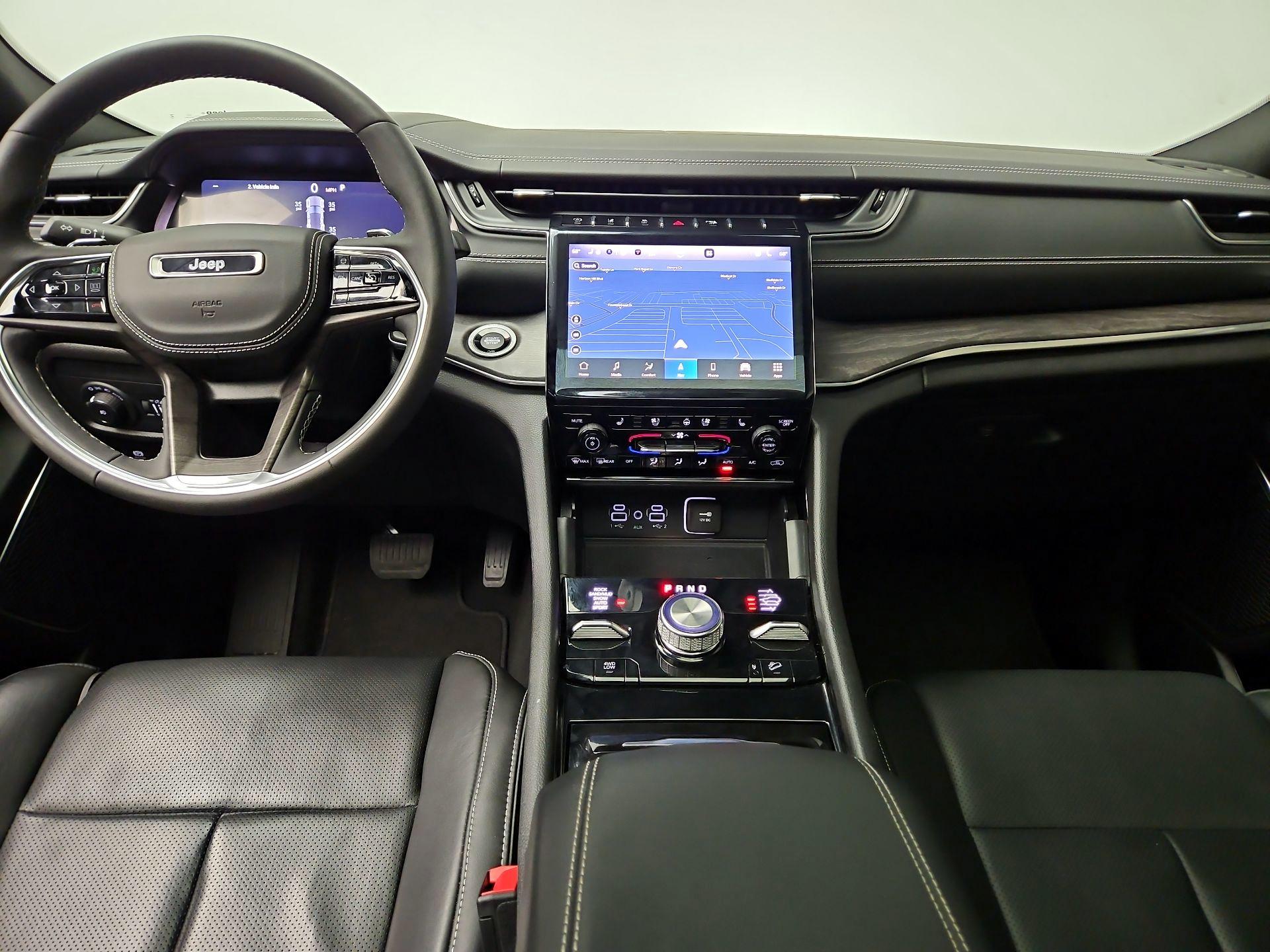 Thumbnail: 2023 Jeep Grand Cherokee - 9