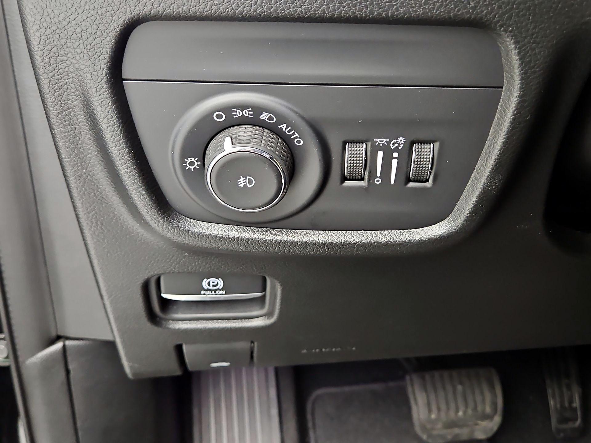 Thumbnail: 2023 Jeep Grand Cherokee - 13