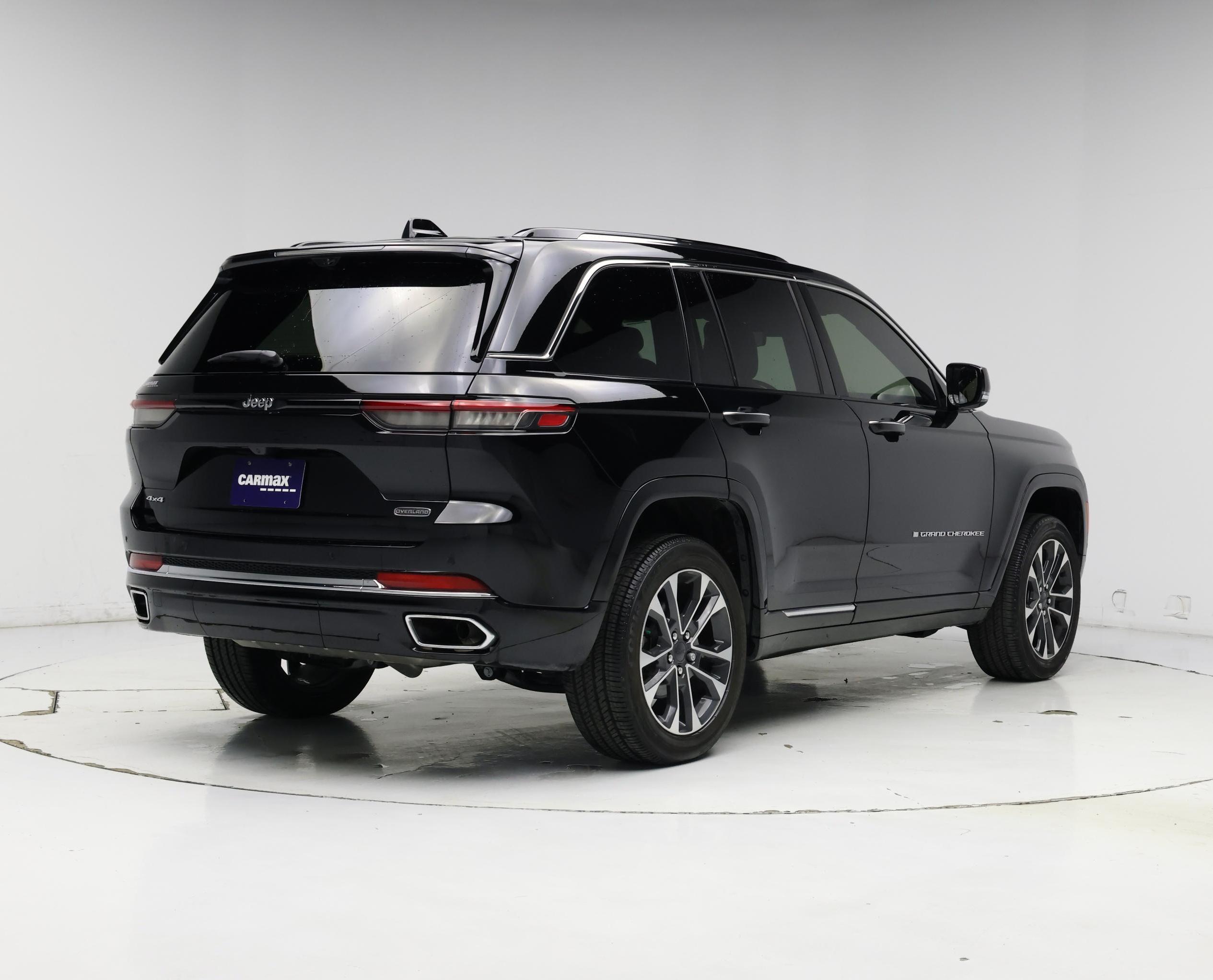 Thumbnail: 2023 Jeep Grand Cherokee - 8