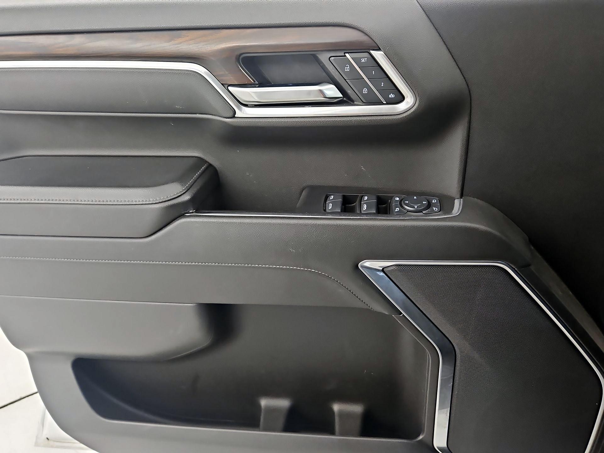 Thumbnail: 2025 GMC Sierra 1500 - 12