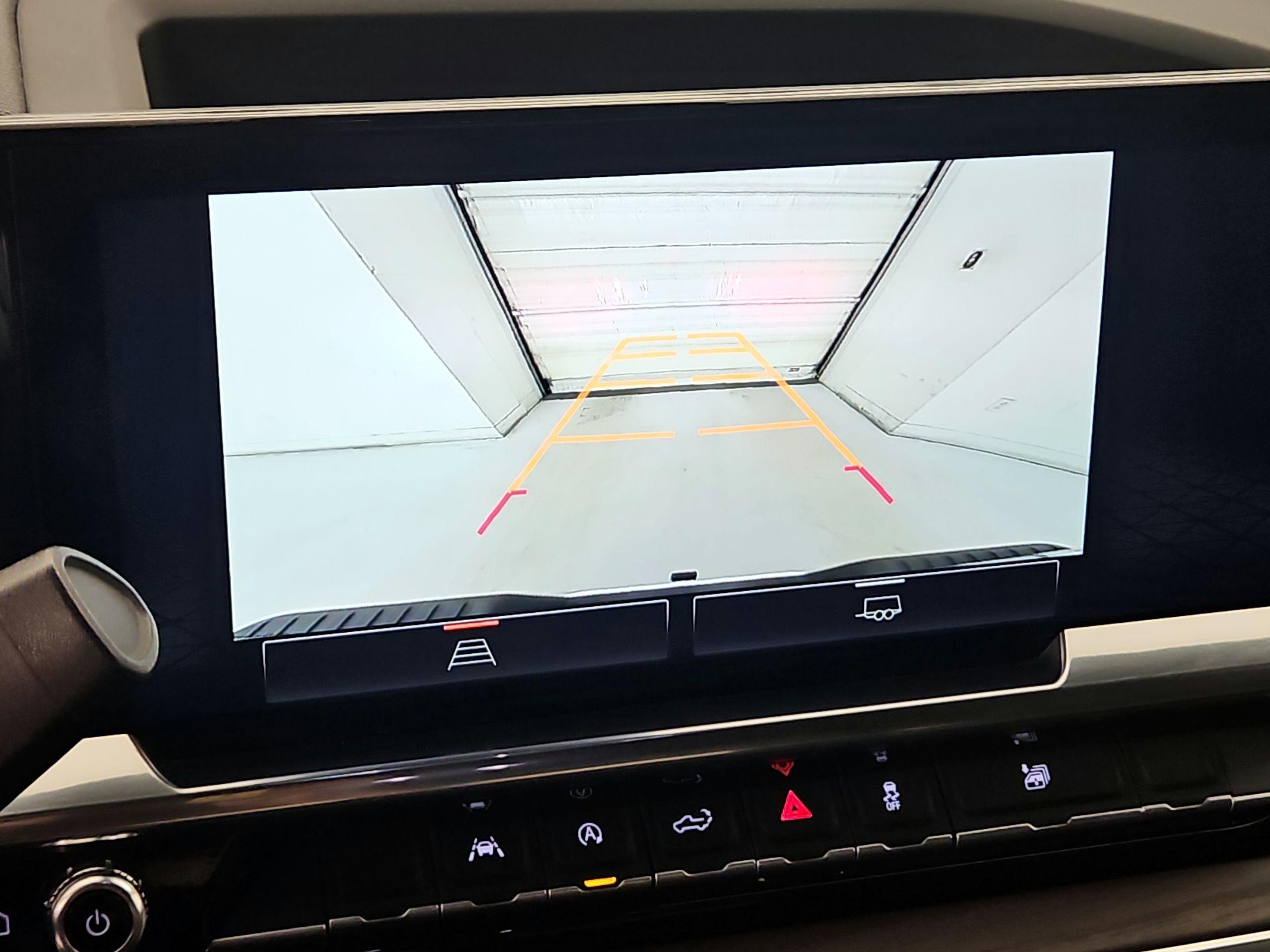 Thumbnail: 2025 GMC Sierra 1500 - 14