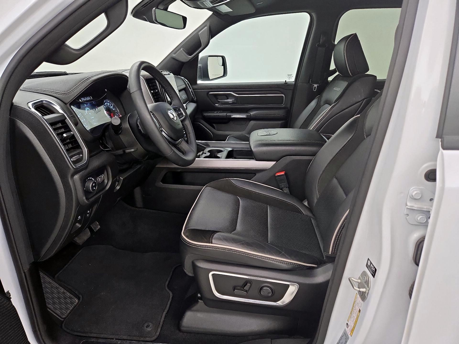 Thumbnail: 2025 RAM 1500 - 11