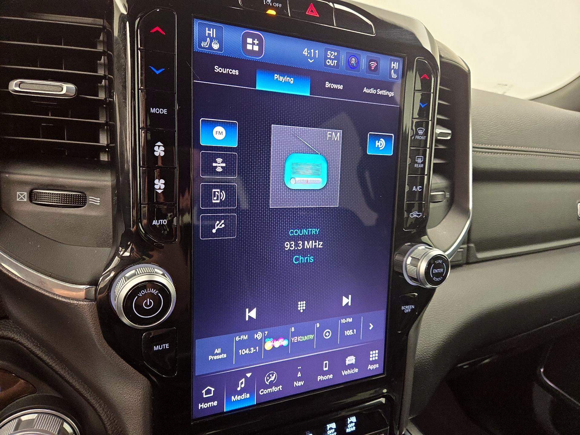 Thumbnail: 2025 RAM 1500 - 16